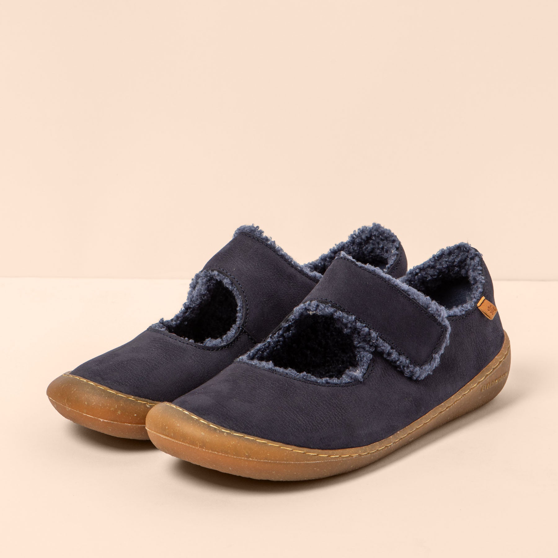gid://shopify/Product/15700857880908_2