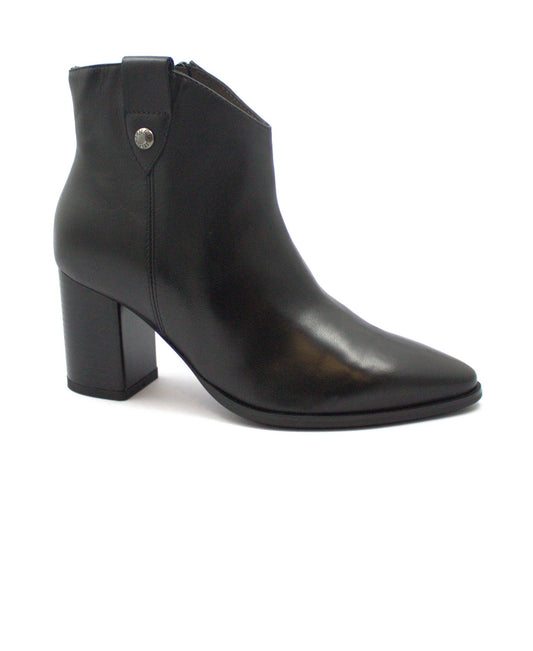 gid://shopify/Product/15740017344844_1