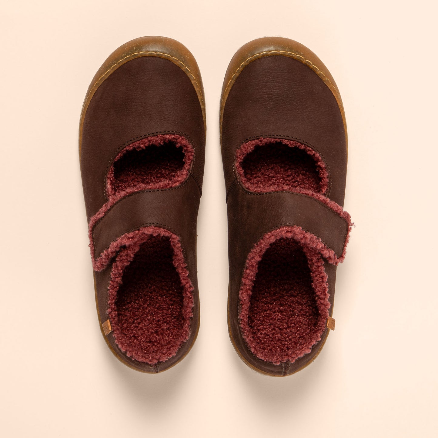 gid://shopify/Product/15700857553228_4