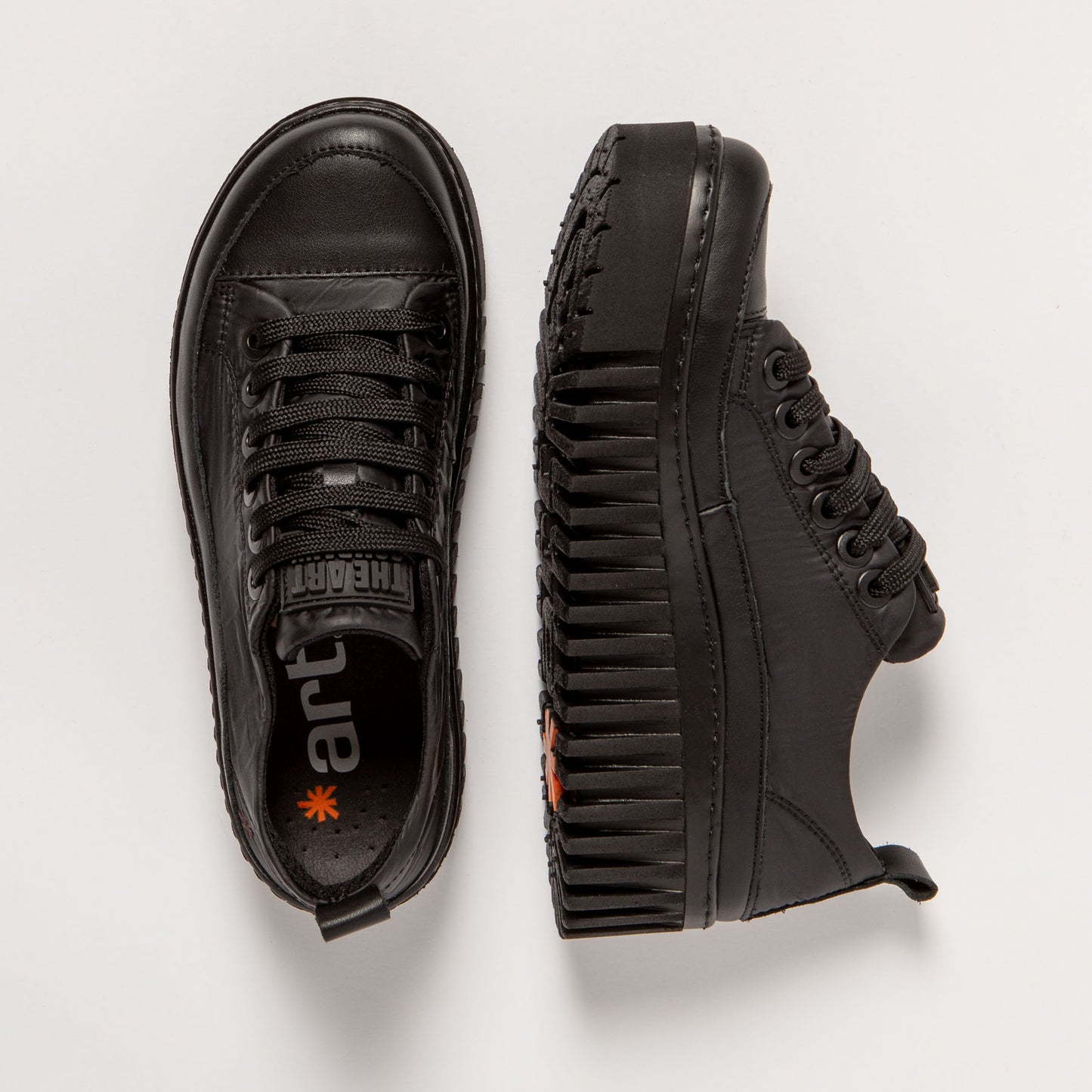 gid://shopify/Product/15694031814988_4