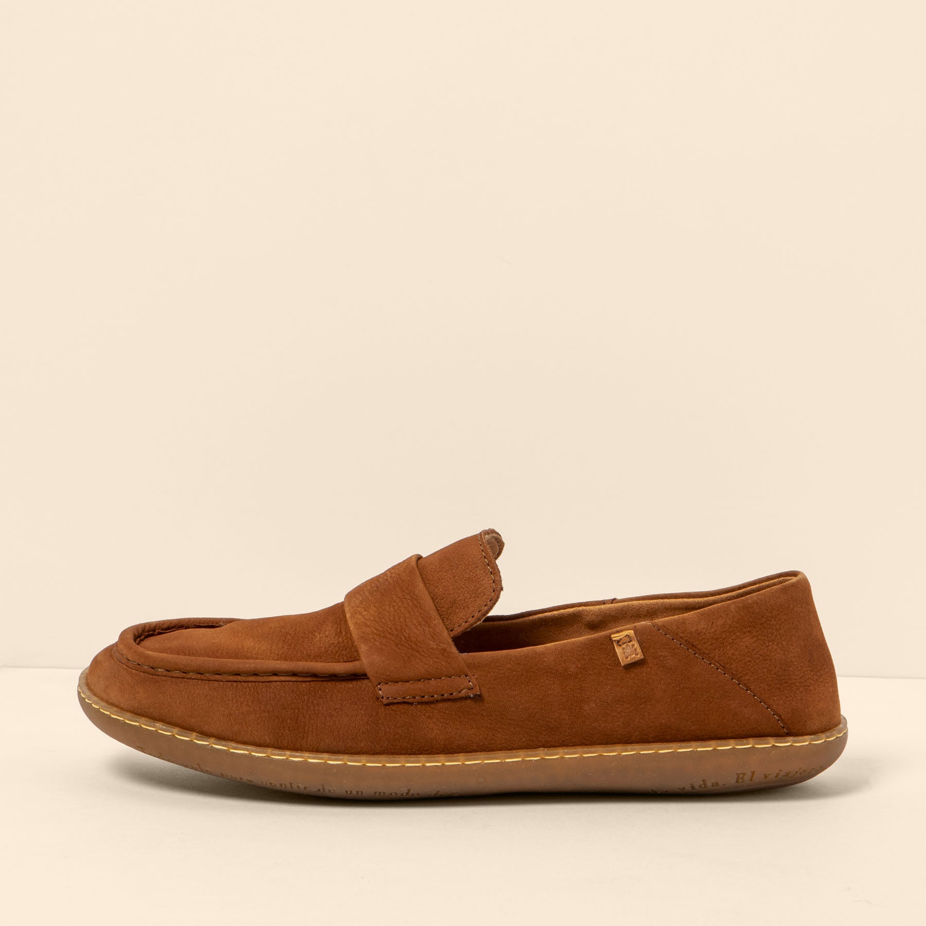 gid://shopify/Product/15700357349708_1