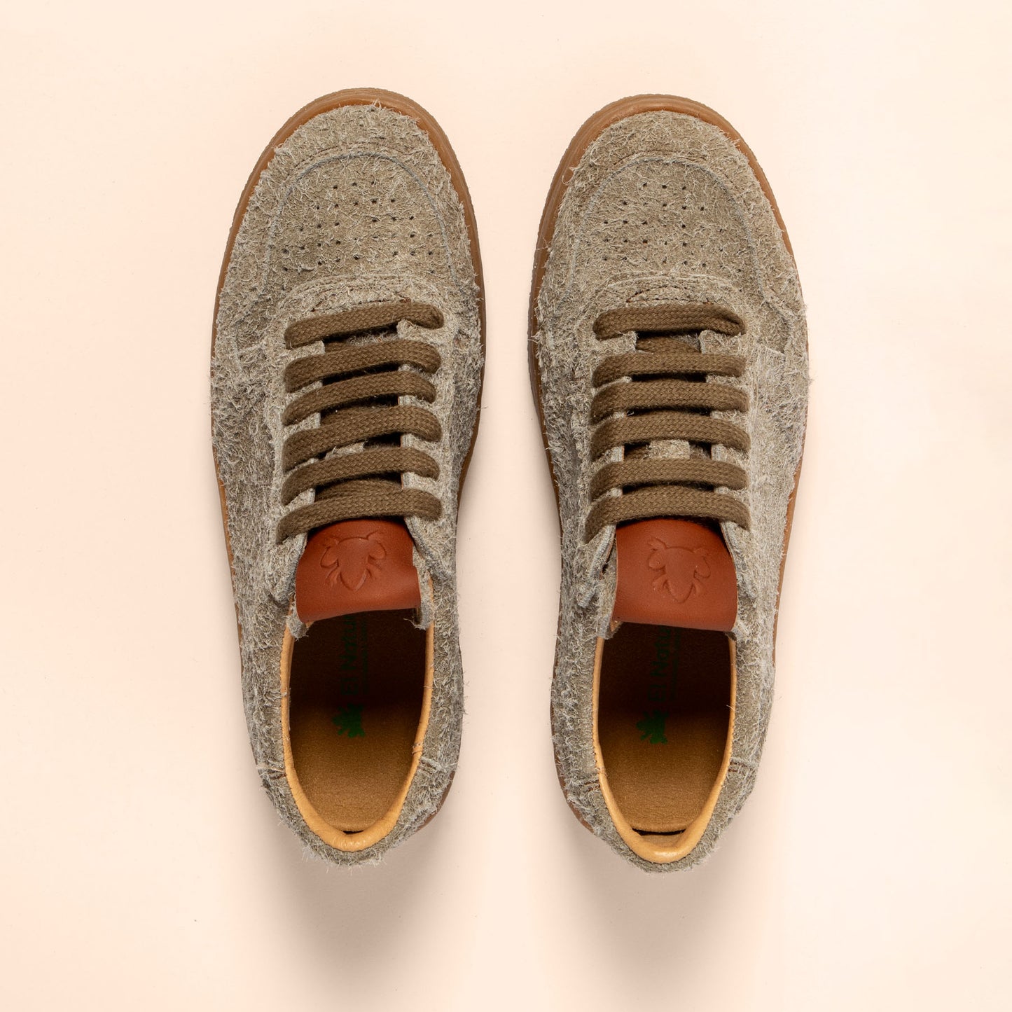 gid://shopify/Product/15700860141900_4
