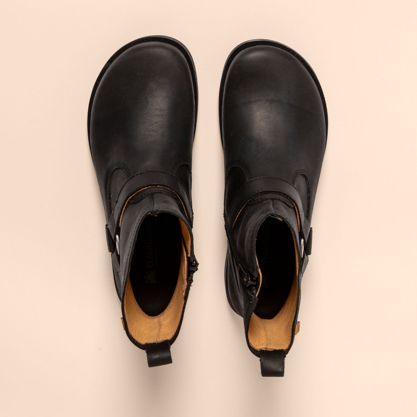 gid://shopify/Product/15700860666188_4