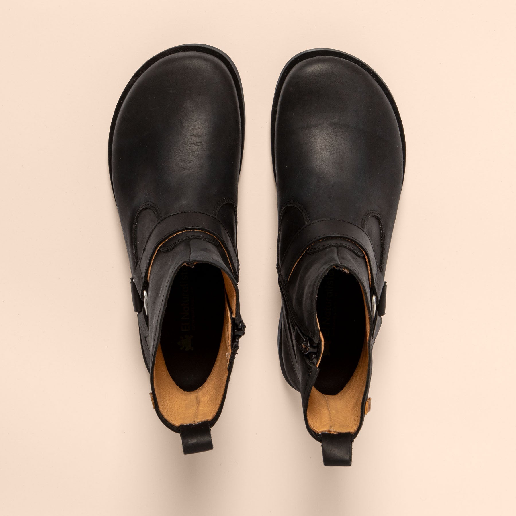gid://shopify/Product/15700860666188_4