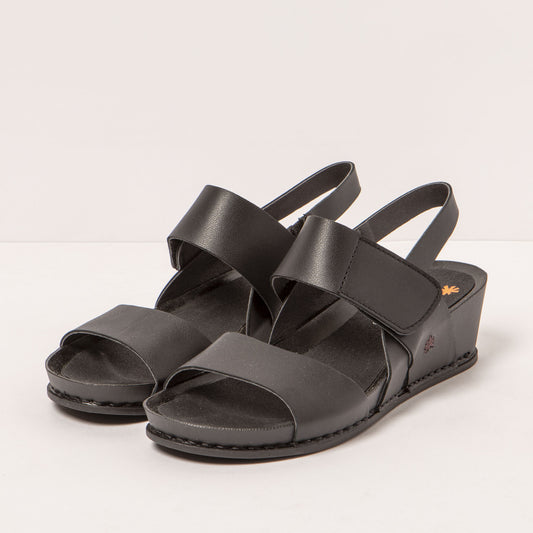 gid://shopify/Product/15693543145804_2
