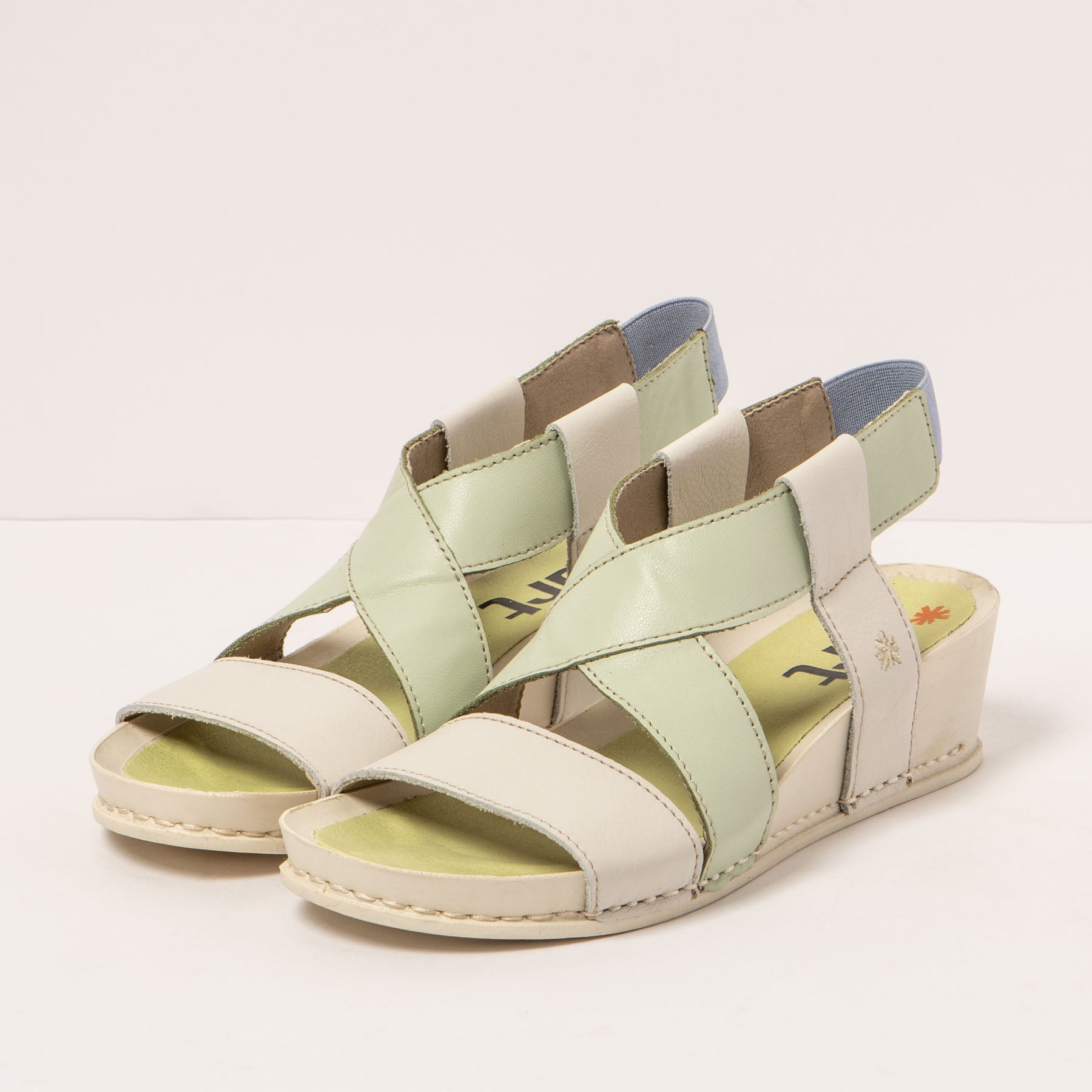 gid://shopify/Product/15693524468044_2