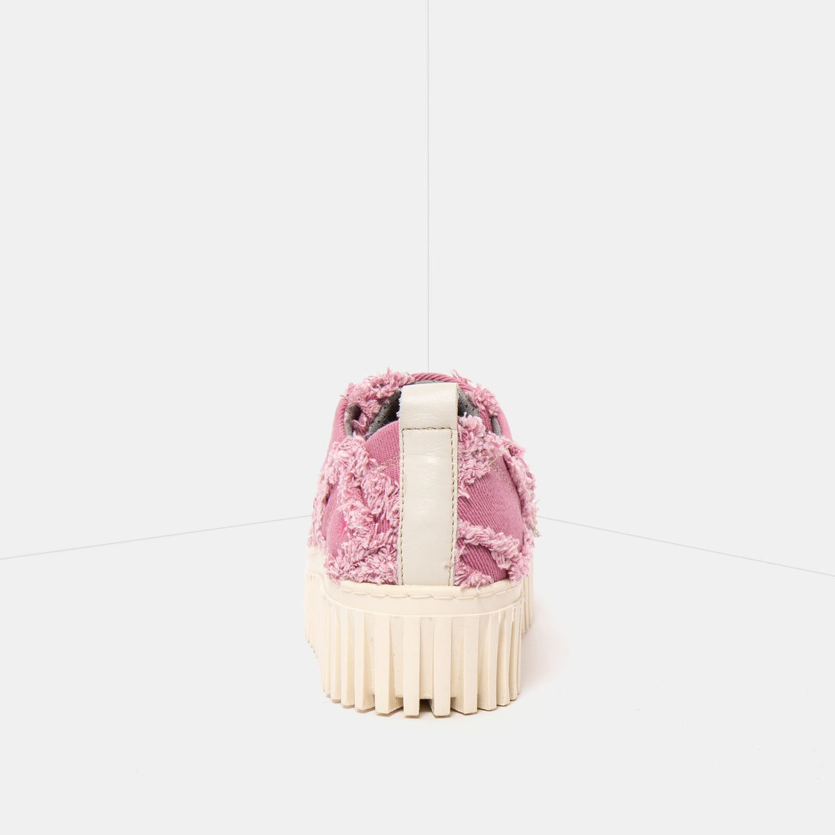 gid://shopify/Product/16172922569036_5