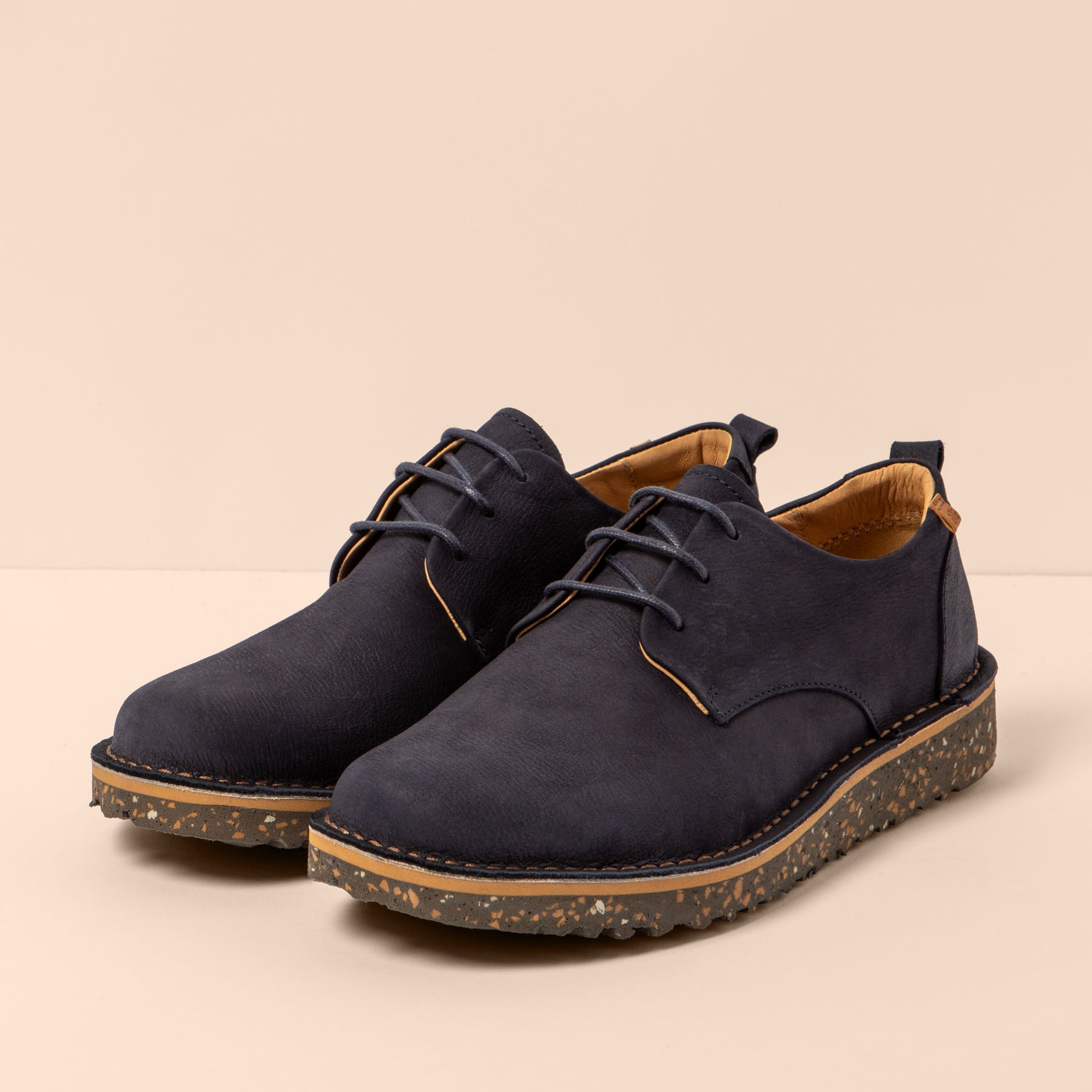 gid://shopify/Product/15700853391692_2