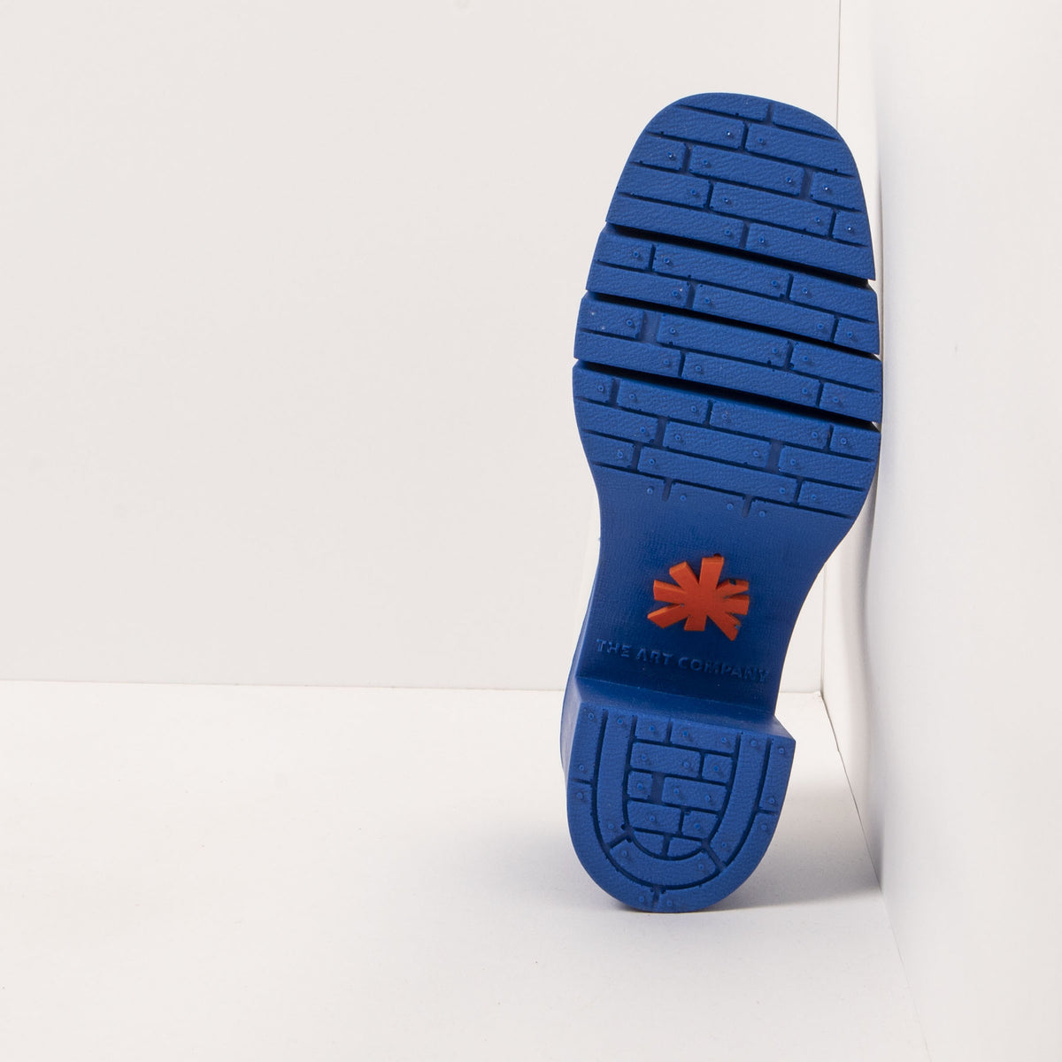 gid://shopify/Product/16171740070220_6