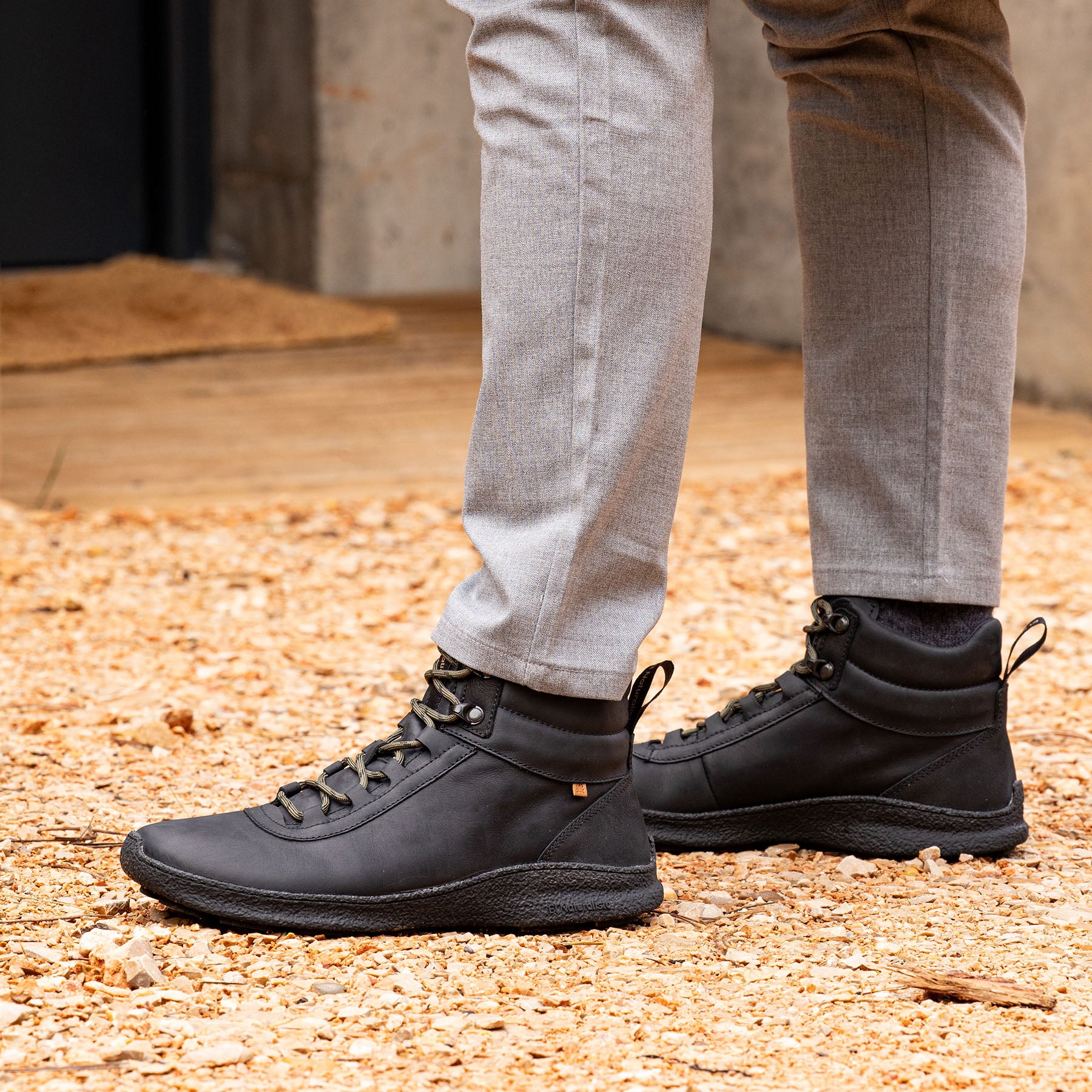 gid://shopify/Product/15700791787852_6