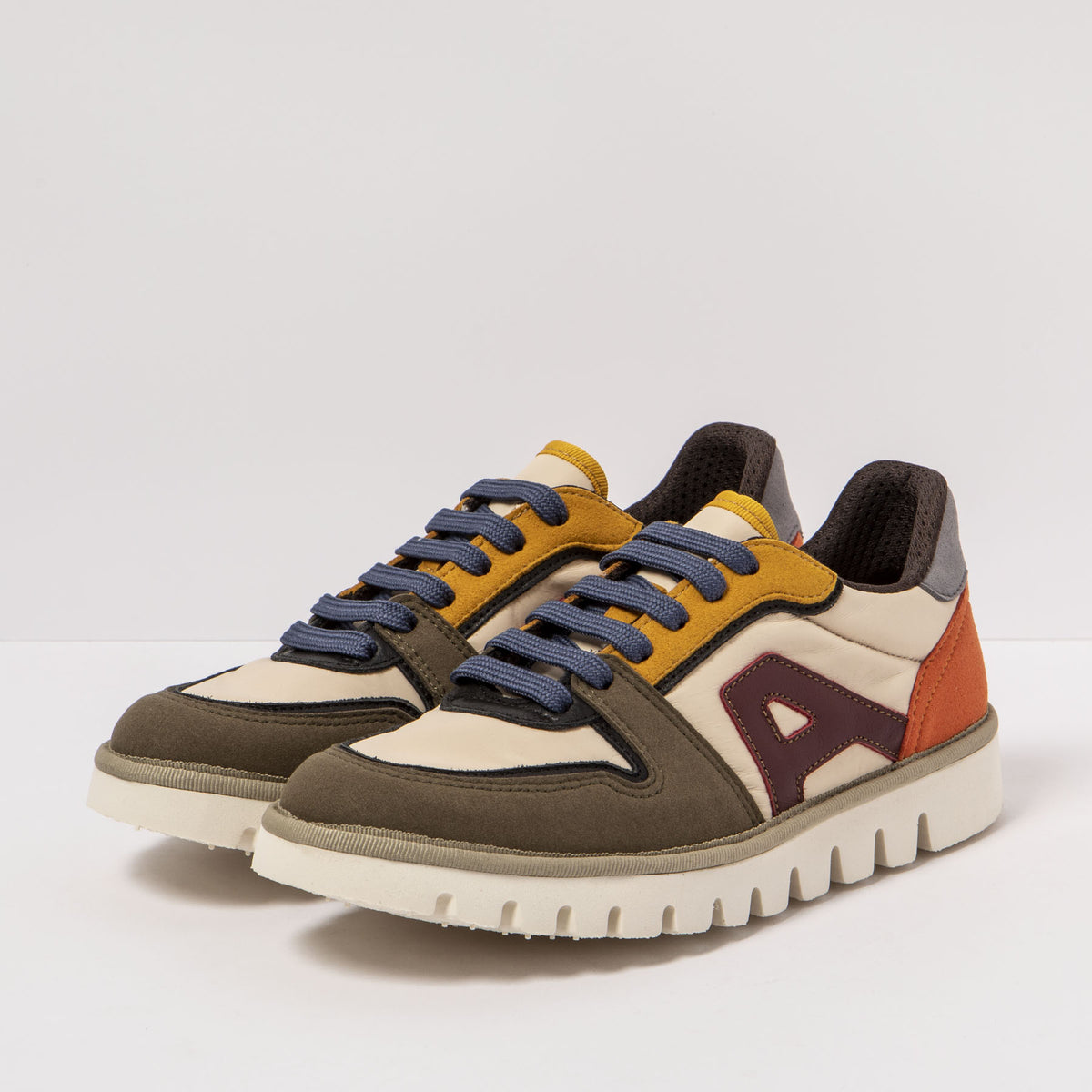 gid://shopify/Product/16171378147660_5