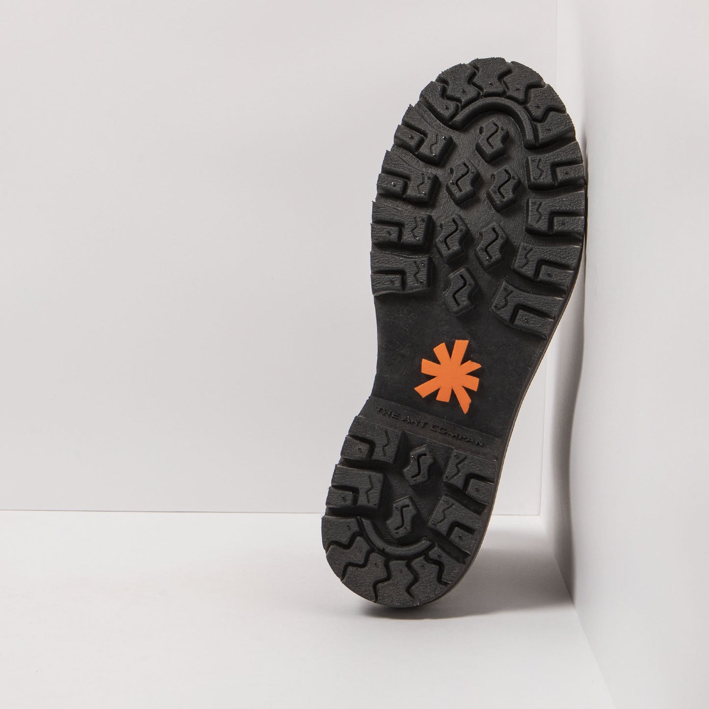 gid://shopify/Product/15785679061324_3