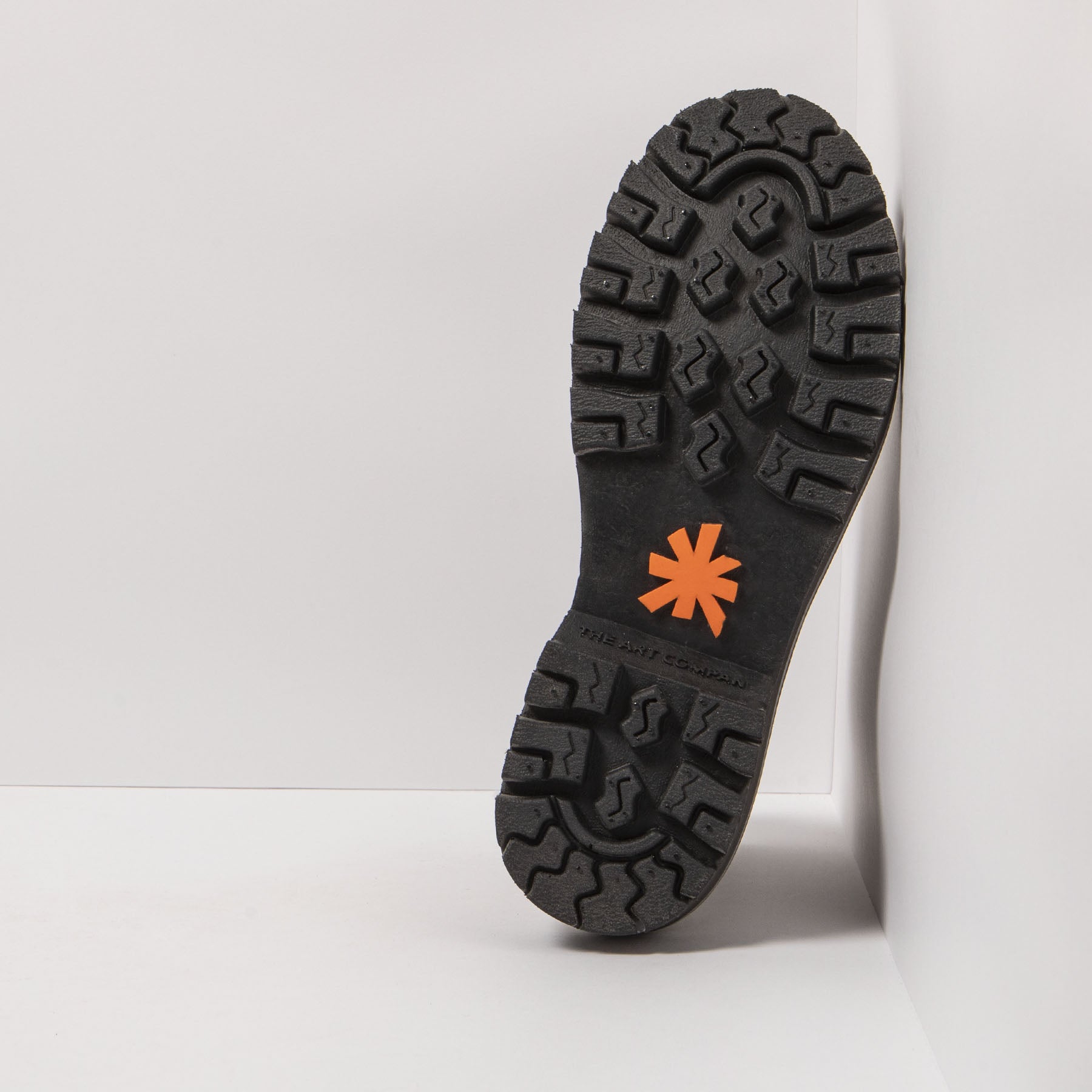 gid://shopify/Product/15785679061324_3