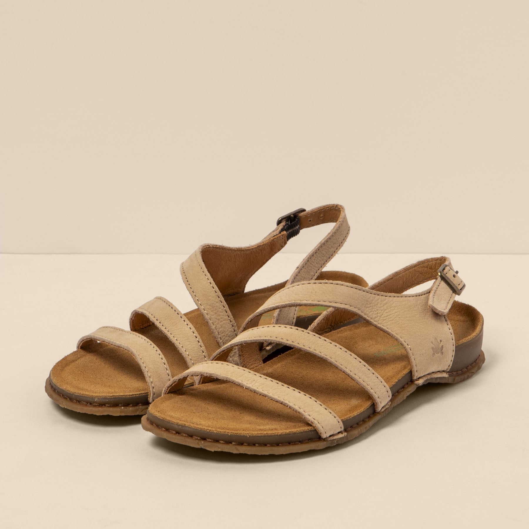 gid://shopify/Product/15700523549004_2