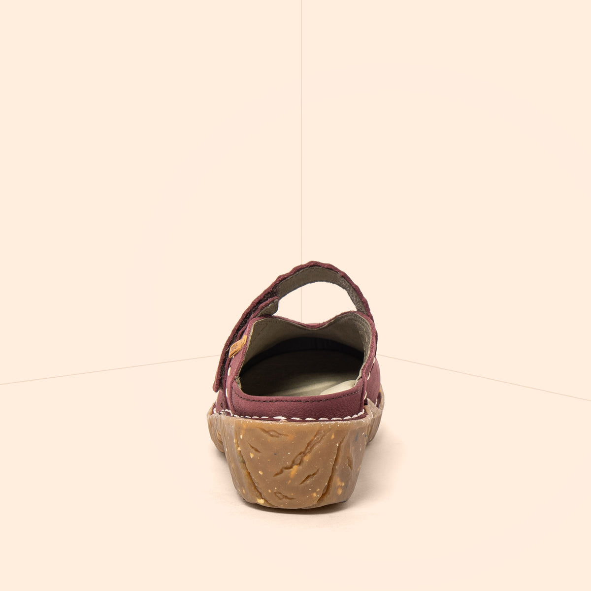 gid://shopify/Product/16124886188364_5