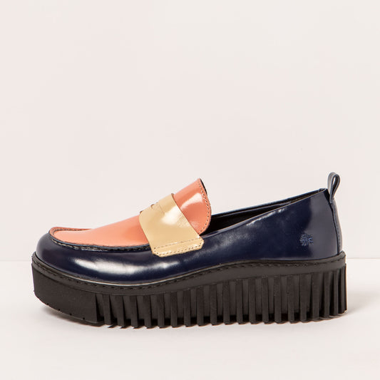 gid://shopify/Product/15694055309644_1