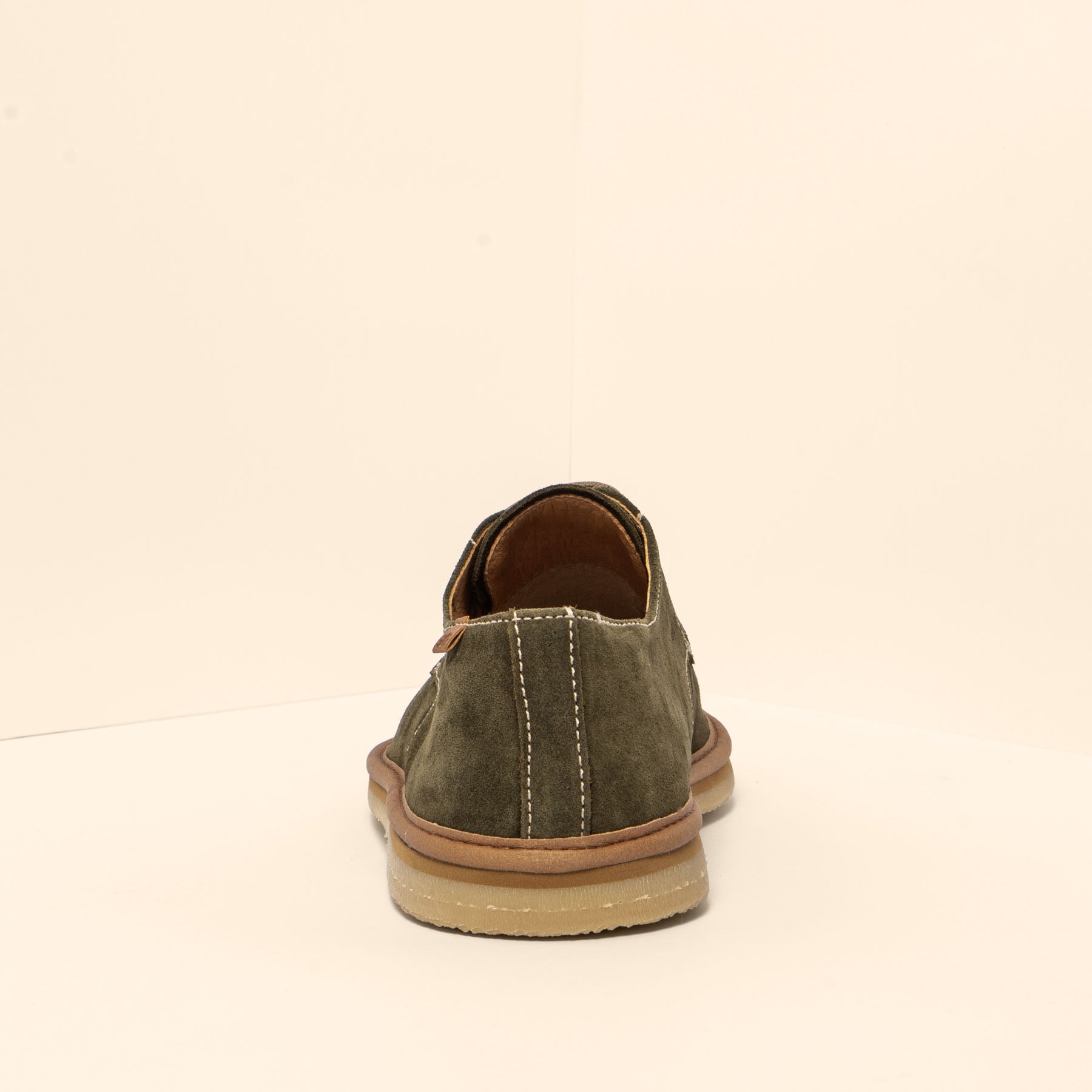 gid://shopify/Product/15700175749452_8