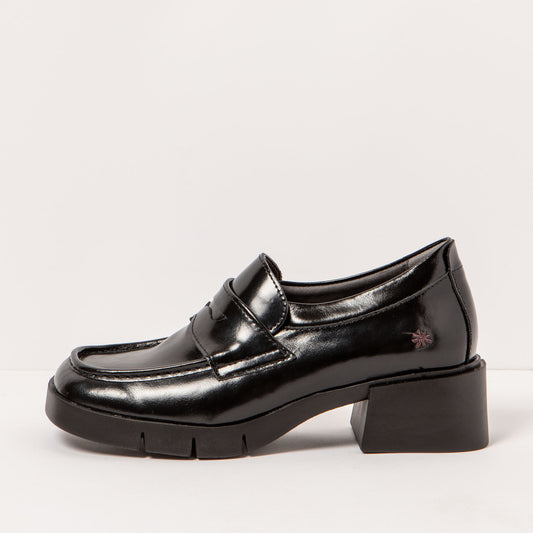 gid://shopify/Product/15693764854092_1