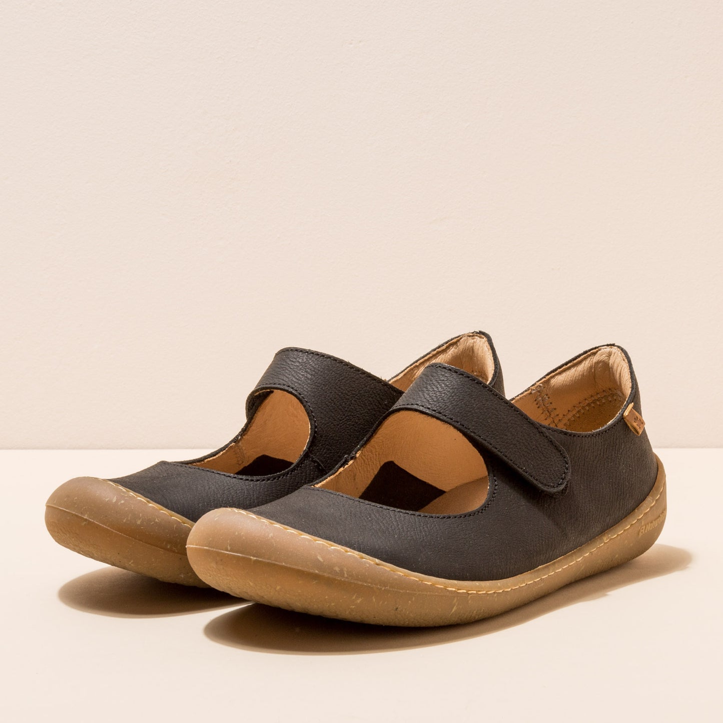 gid://shopify/Product/15700056179020_2