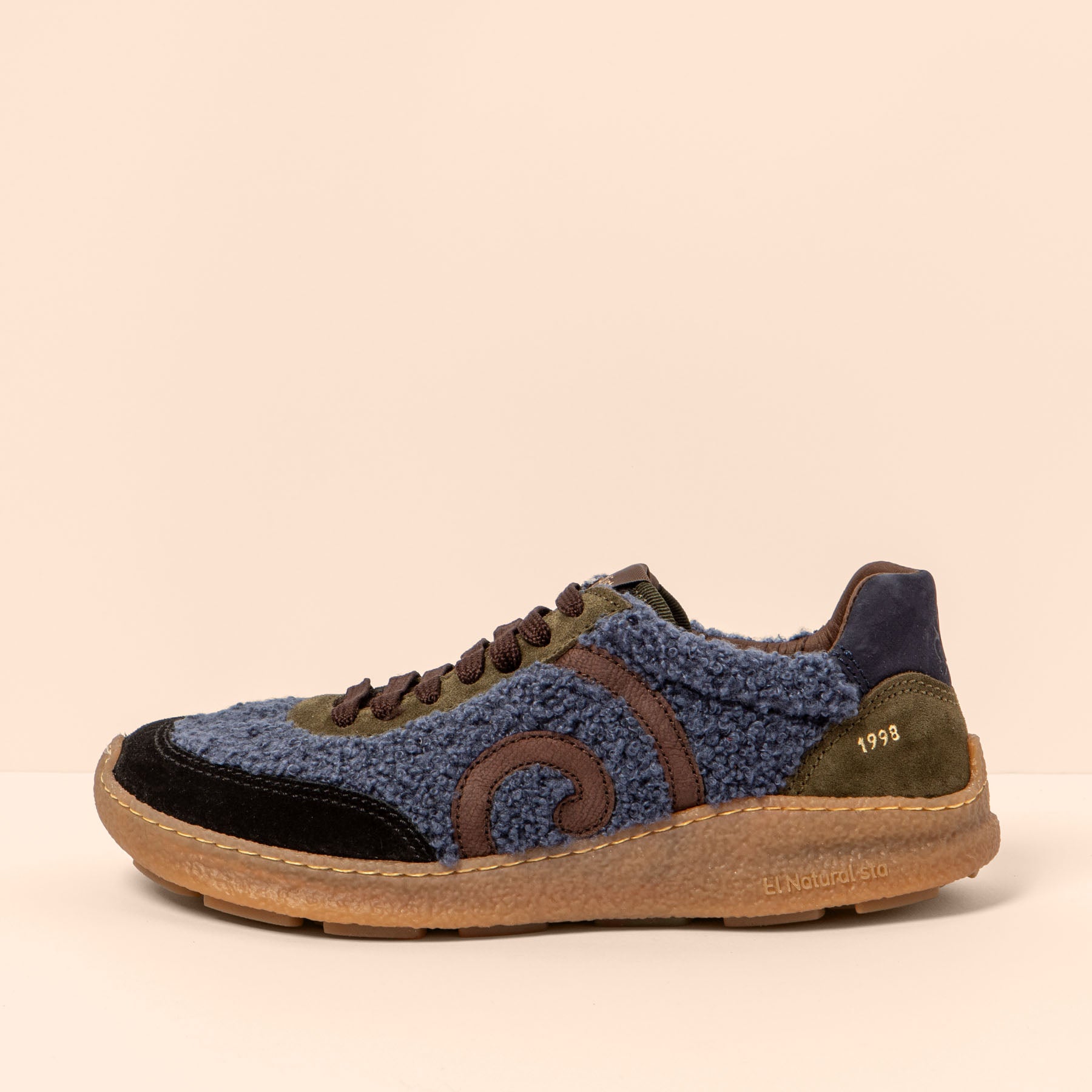 gid://shopify/Product/15700780548428_1