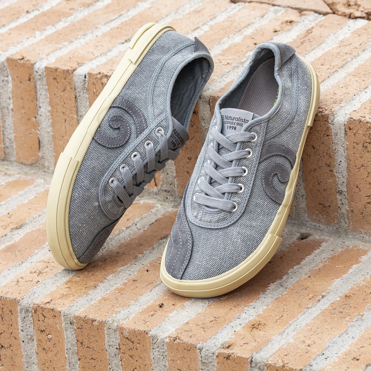 gid://shopify/Product/16124840149324_7