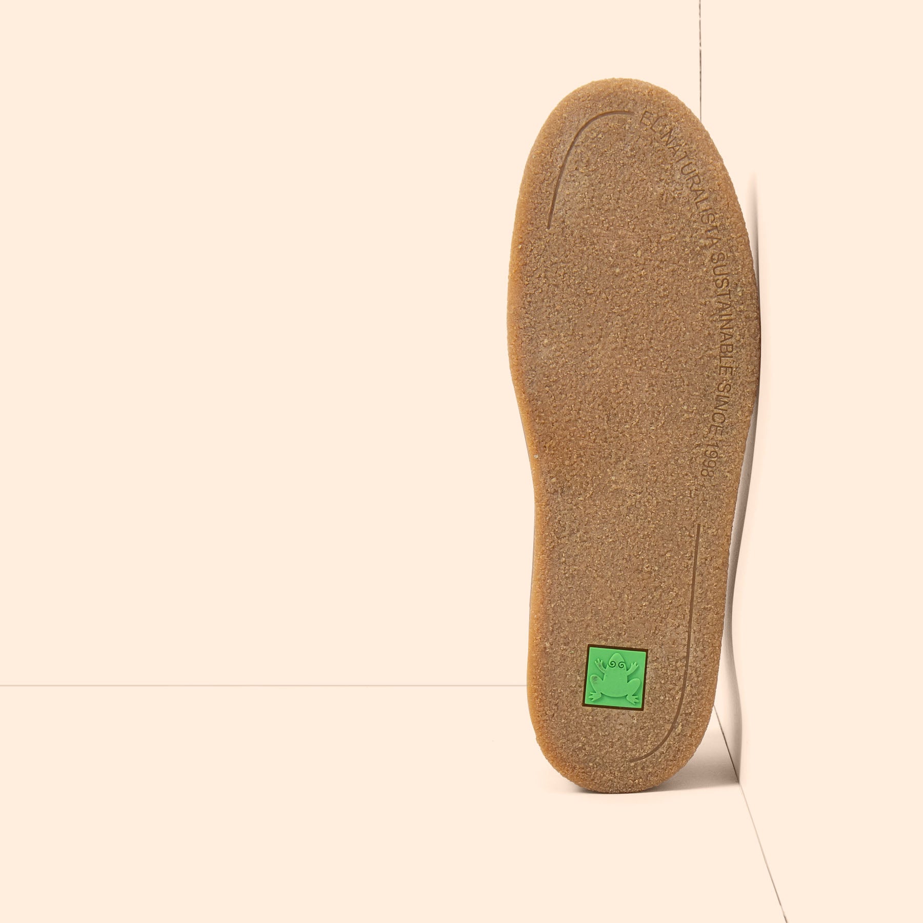 gid://shopify/Product/15700927250764_3