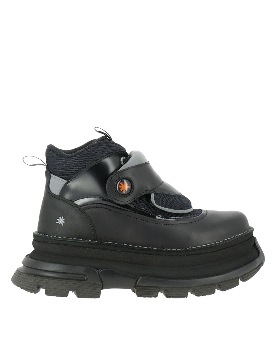 gid://shopify/Product/16171405050188_8