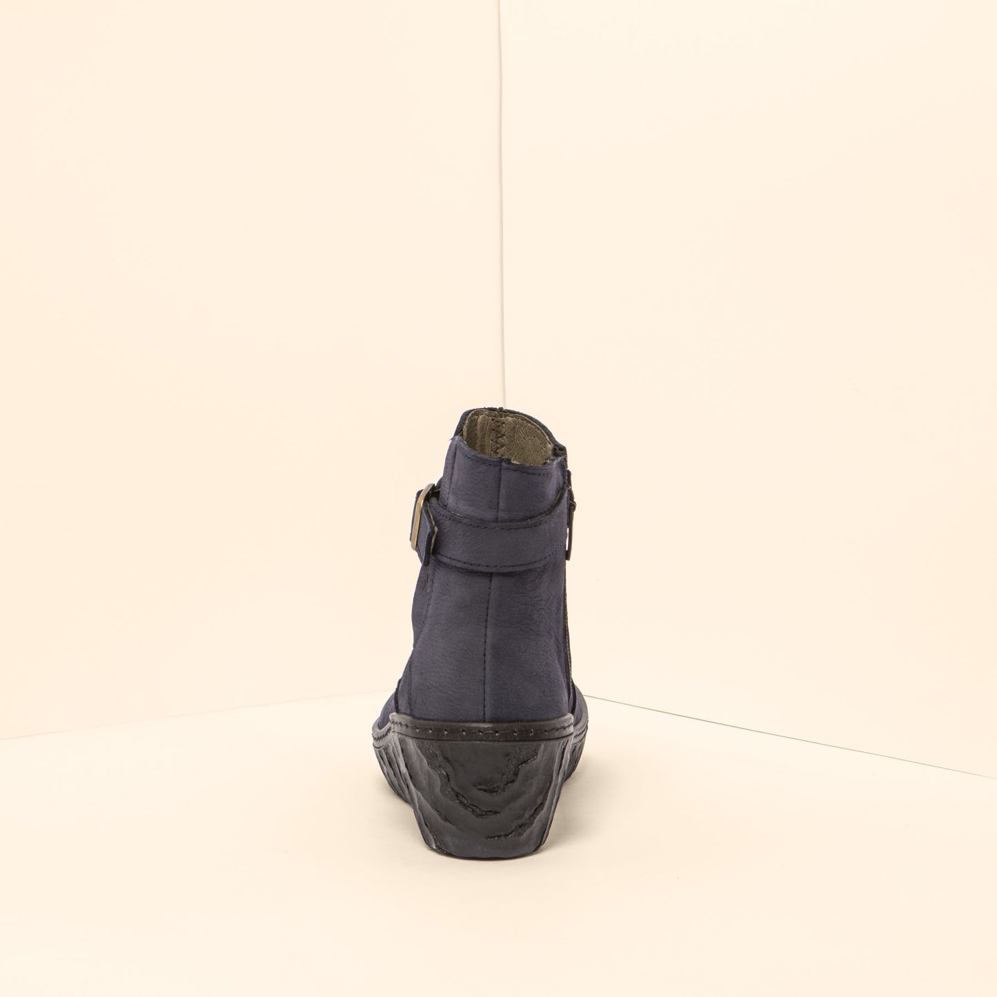 gid://shopify/Product/15699900072268_8