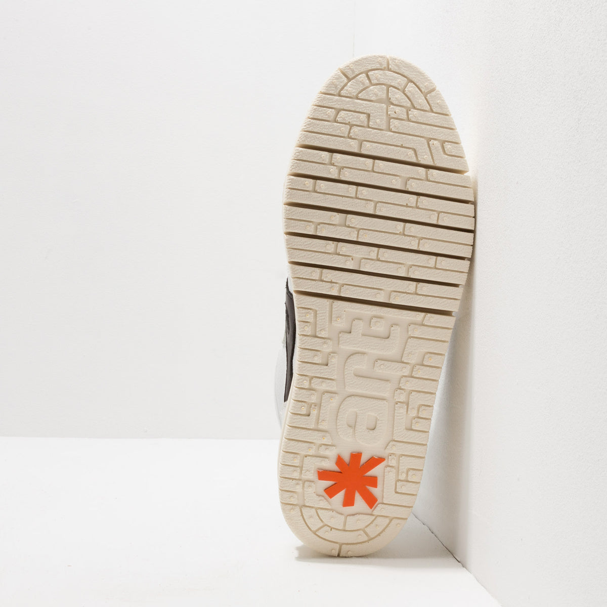 gid://shopify/Product/16171482972492_6