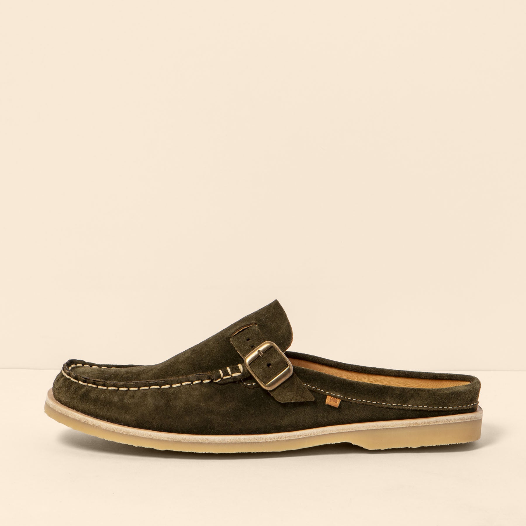 gid://shopify/Product/15700651540812_1