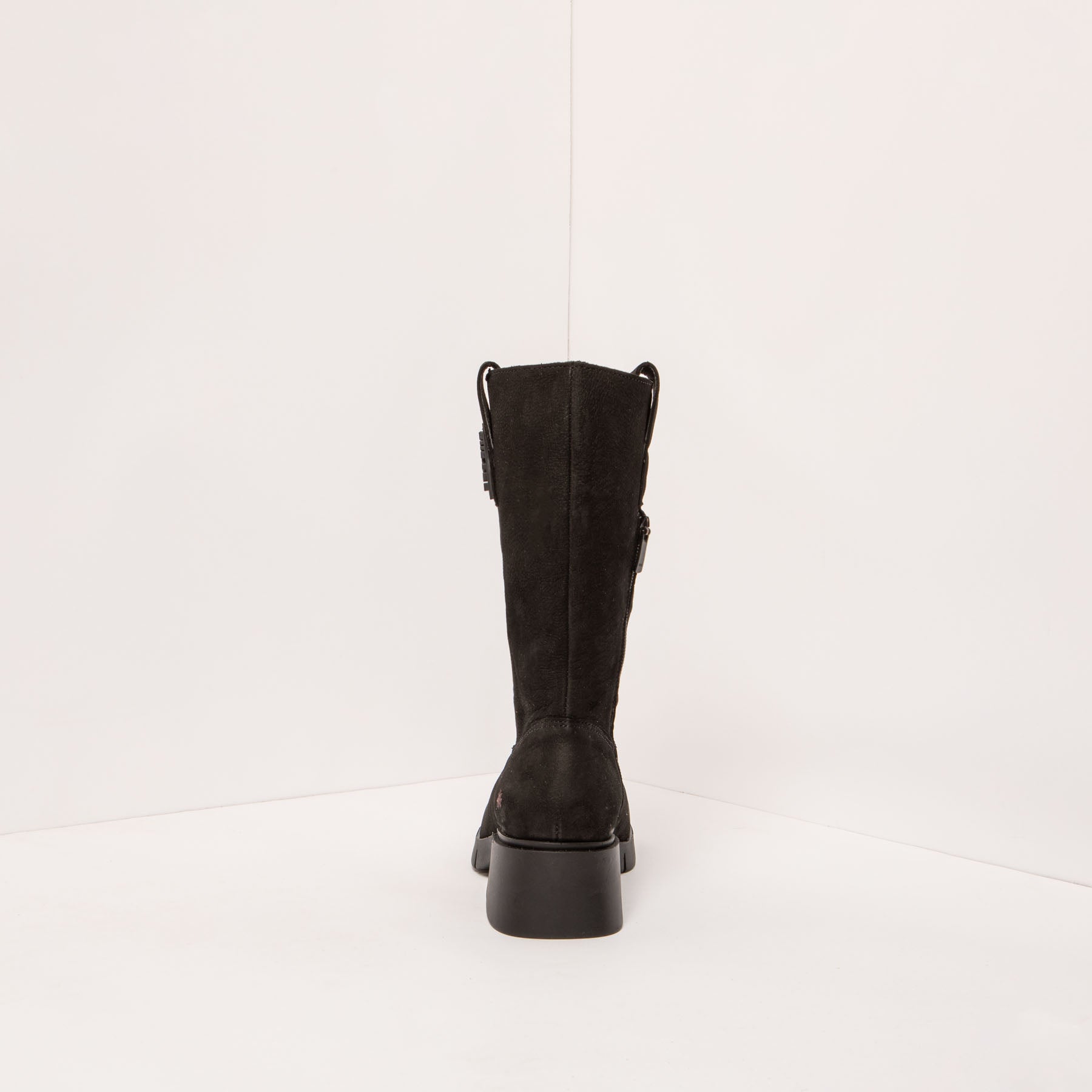 gid://shopify/Product/15693824983372_5
