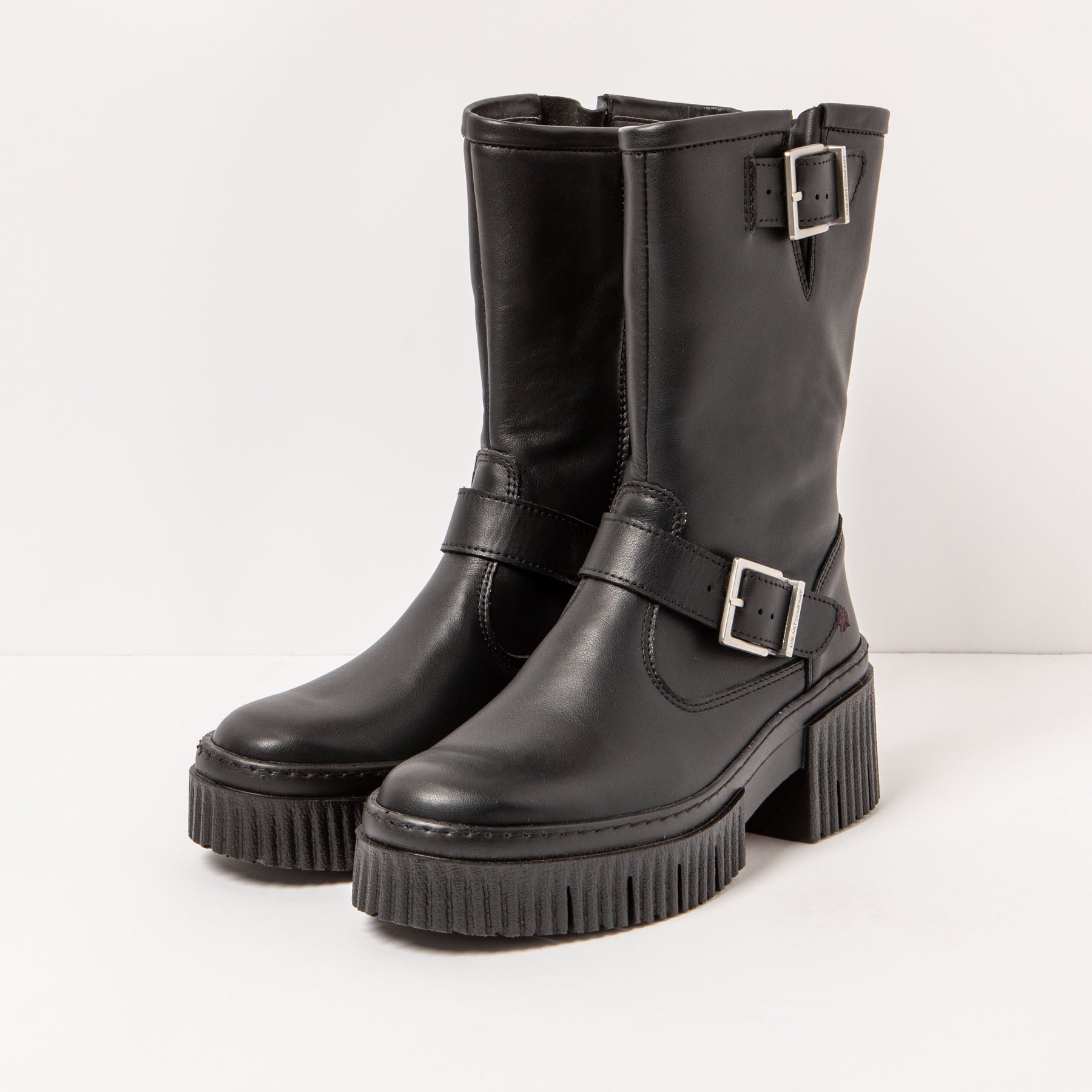 gid://shopify/Product/15693949632844_2