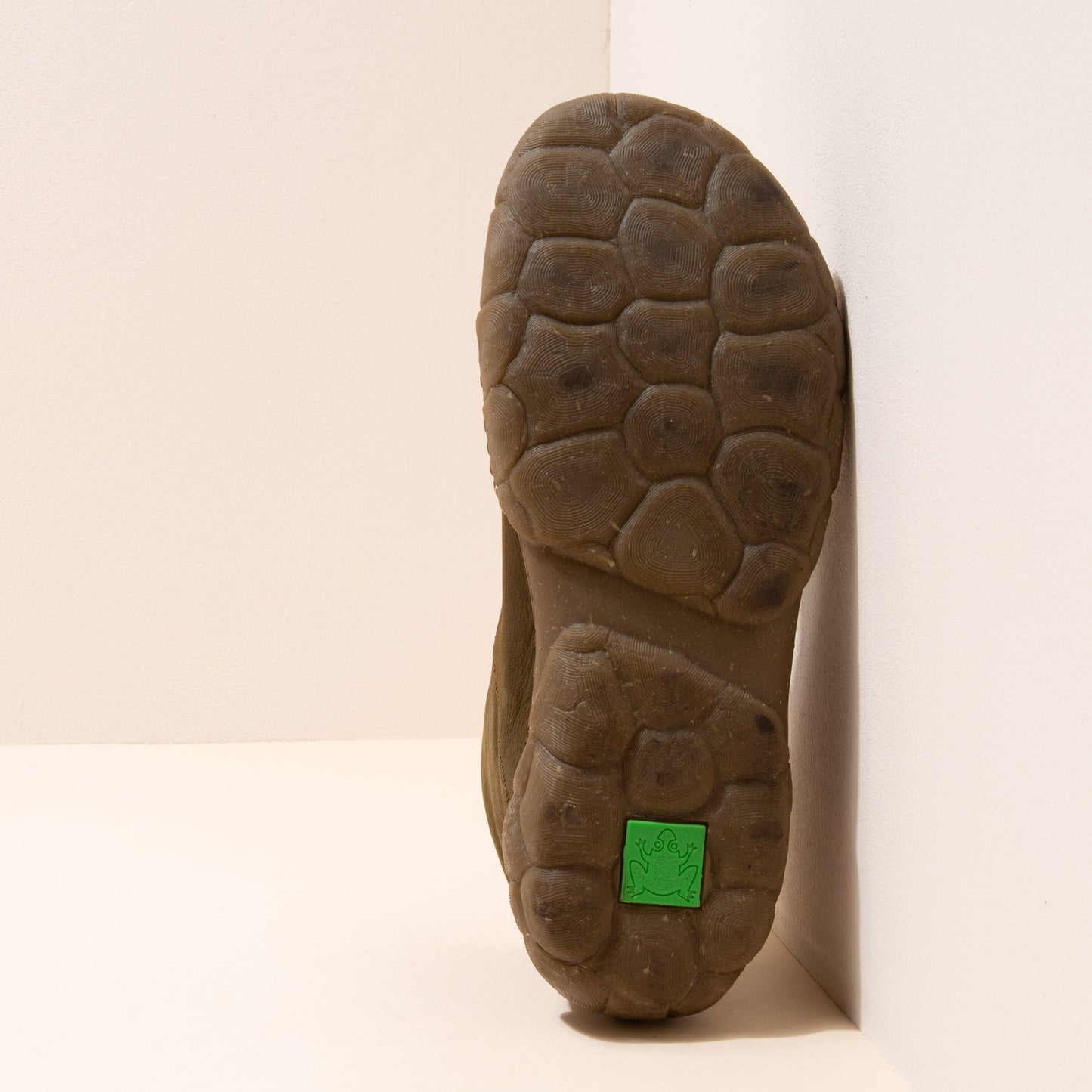 gid://shopify/Product/15791429976396_6