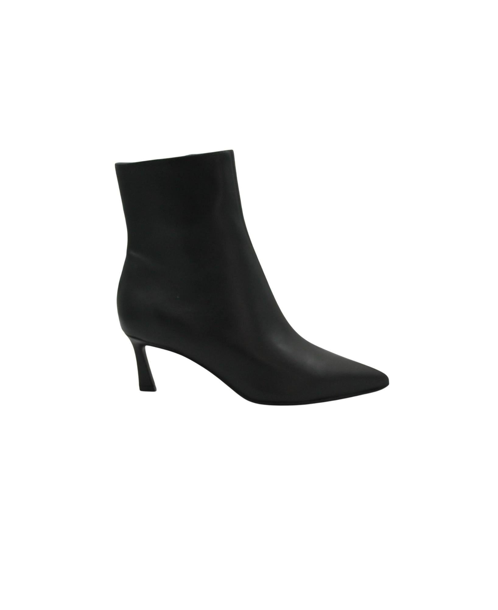 gid://shopify/Product/16028561604940_1