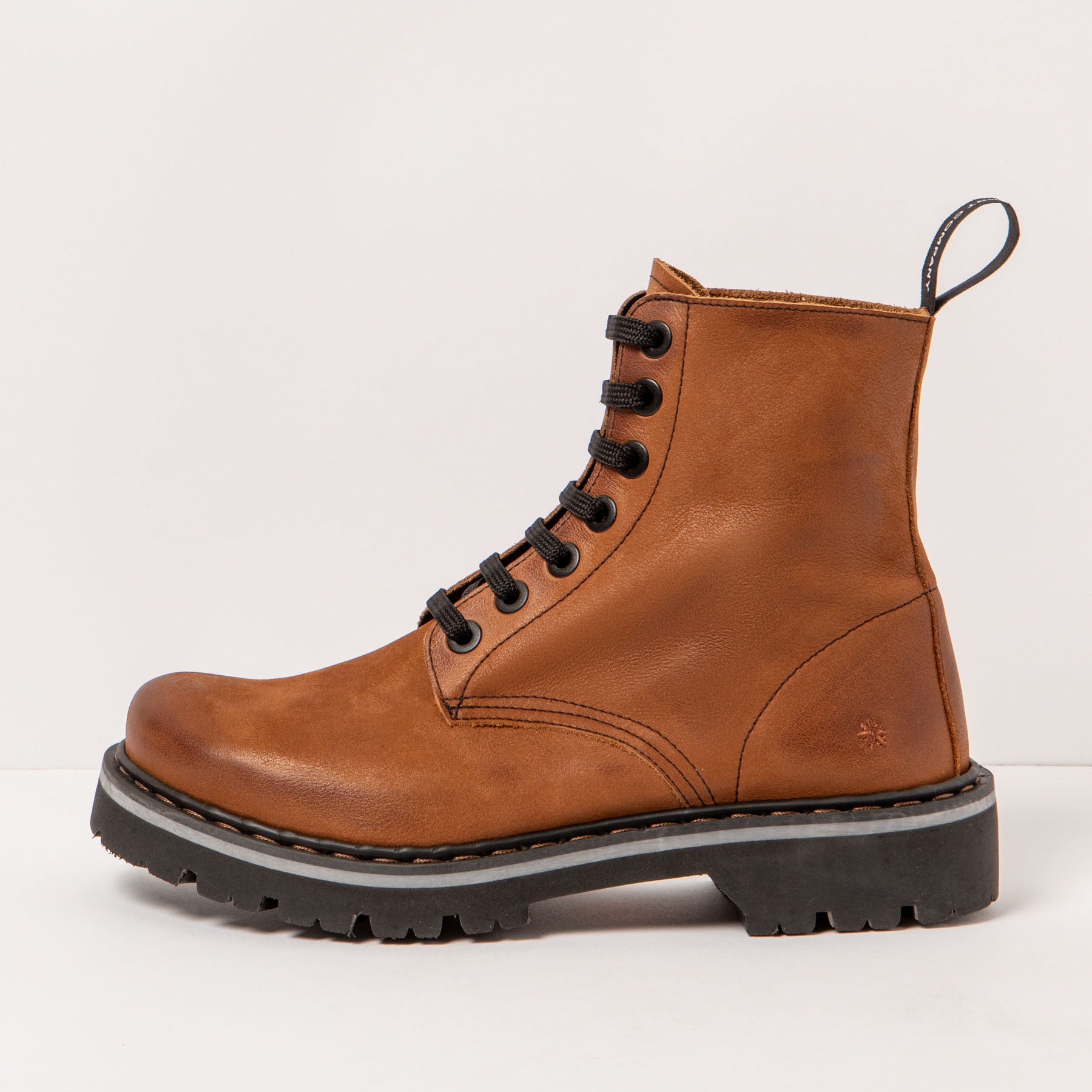 gid://shopify/Product/15693696598348_1