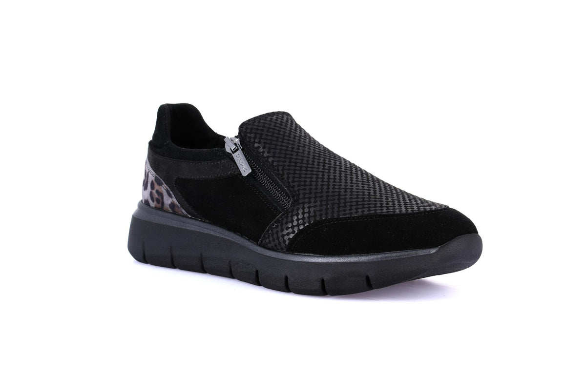 gid://shopify/Product/16106948198732_58822240403788