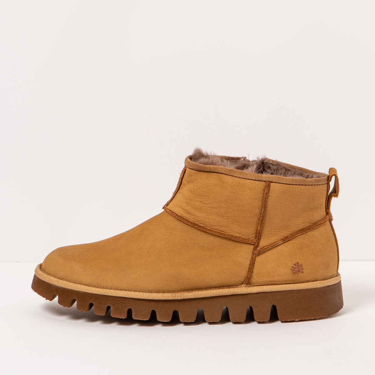 gid://shopify/Product/16172460310860_1