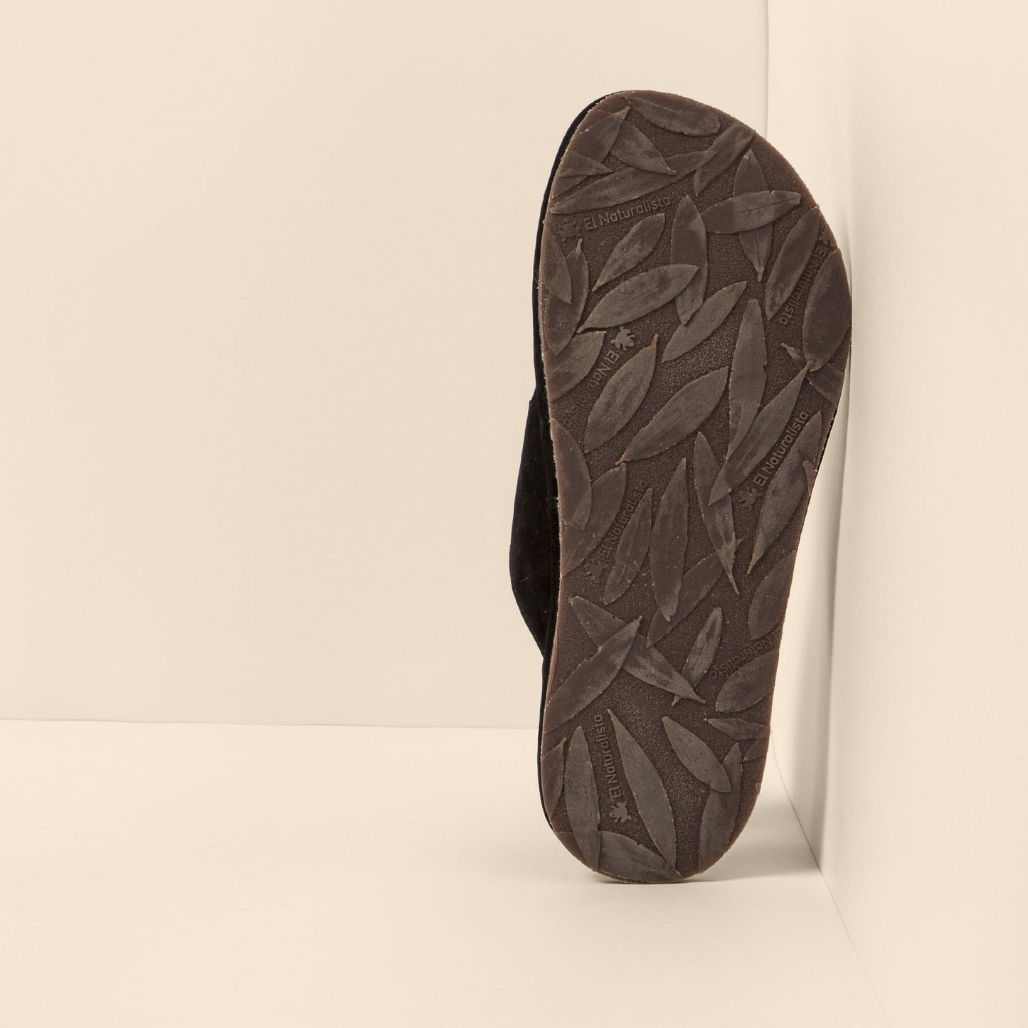 gid://shopify/Product/15791803564364_3