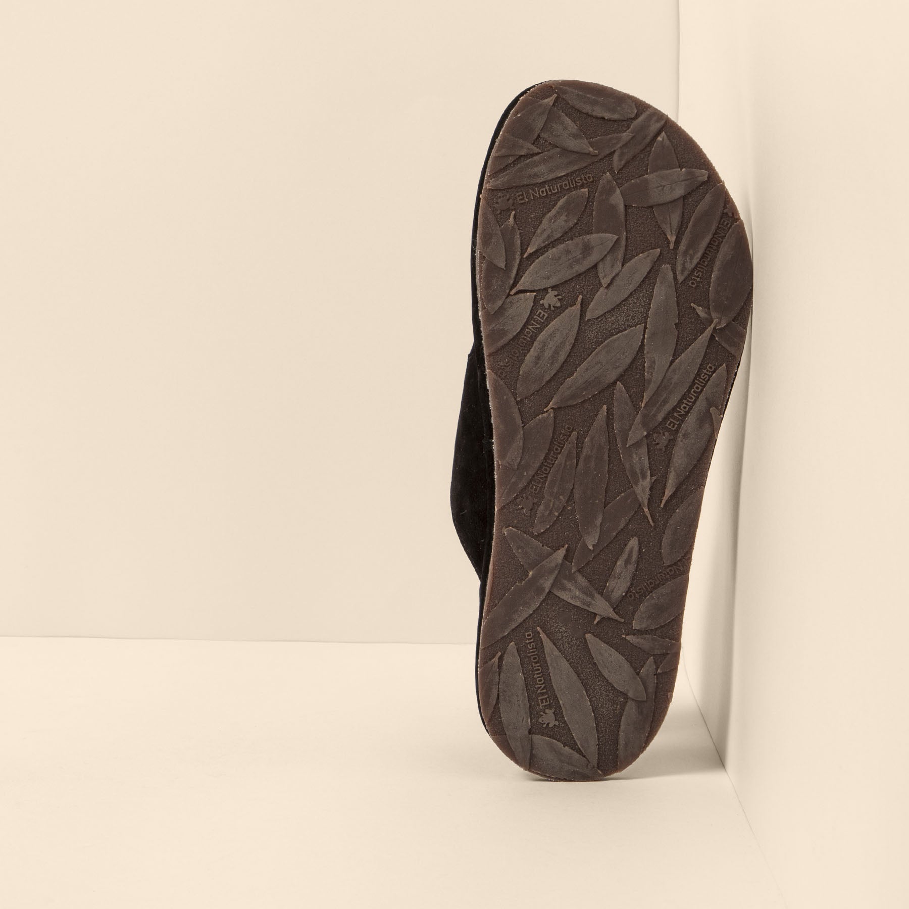 gid://shopify/Product/15791803564364_3