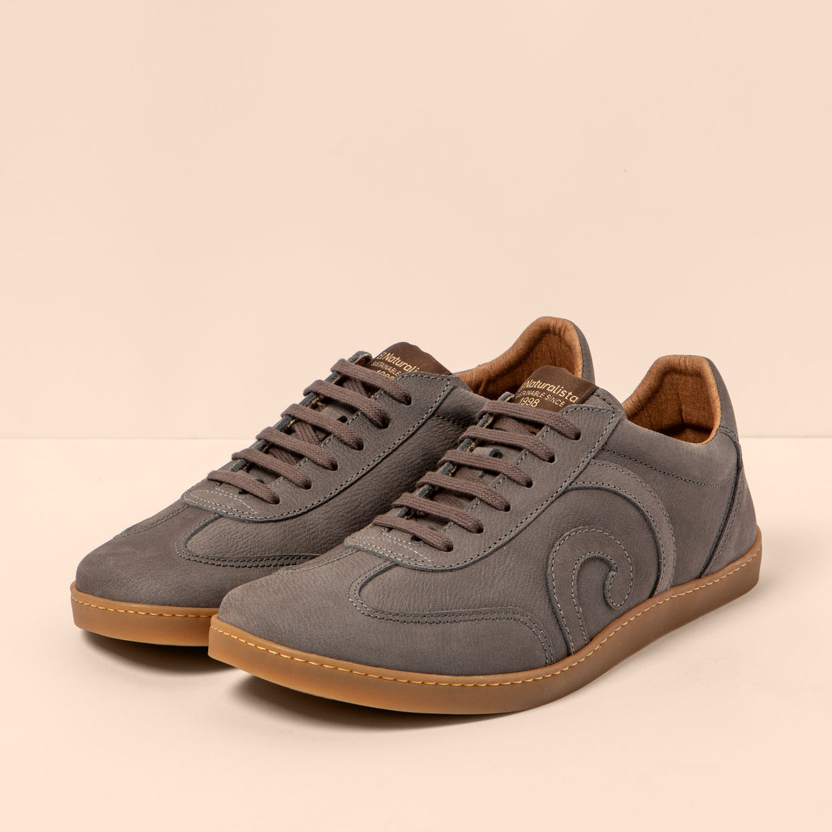 gid://shopify/Product/16124504932684_2