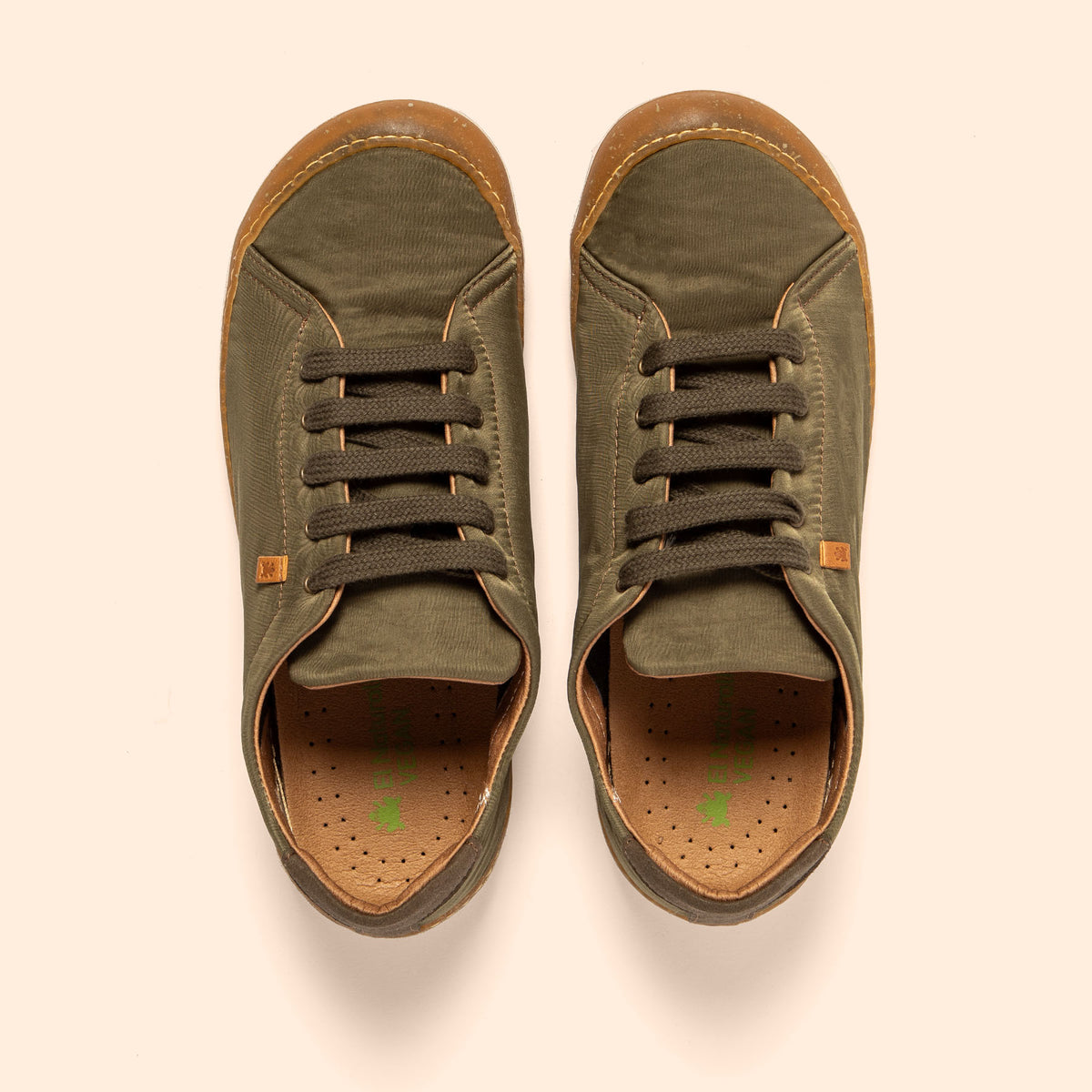 gid://shopify/Product/16124734800204_4