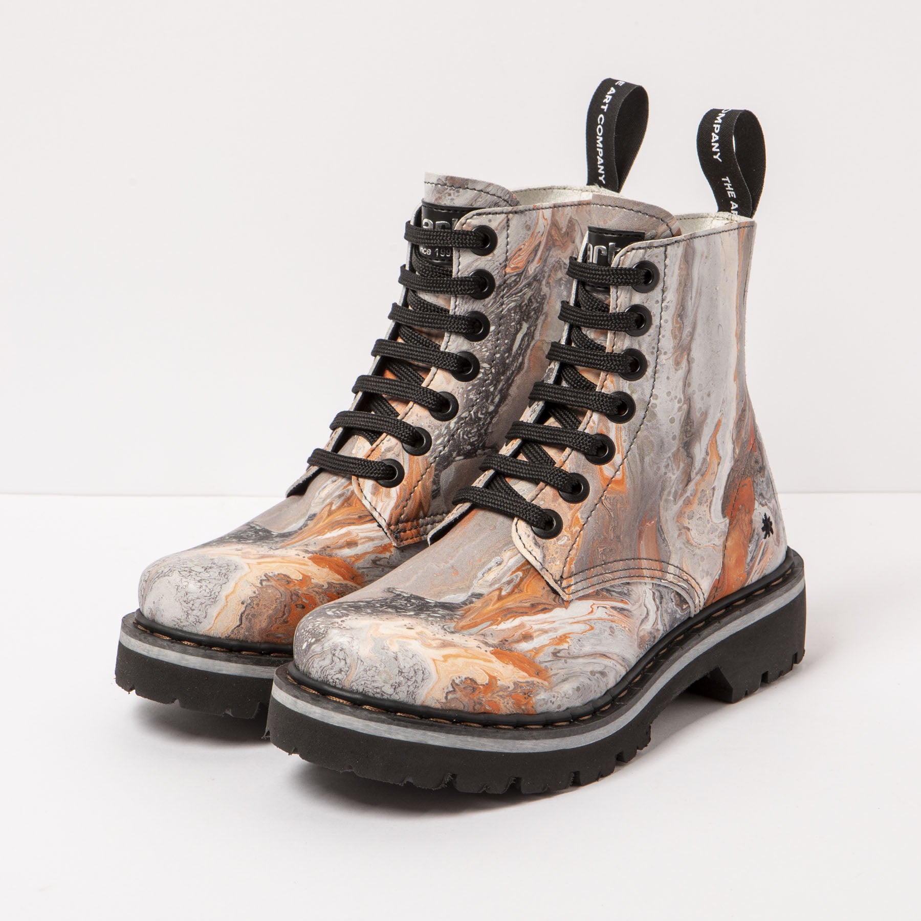 gid://shopify/Product/15785684762956_5