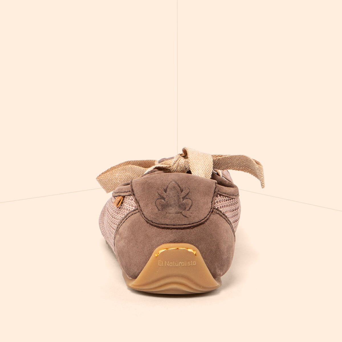 gid://shopify/Product/16124828844364_5
