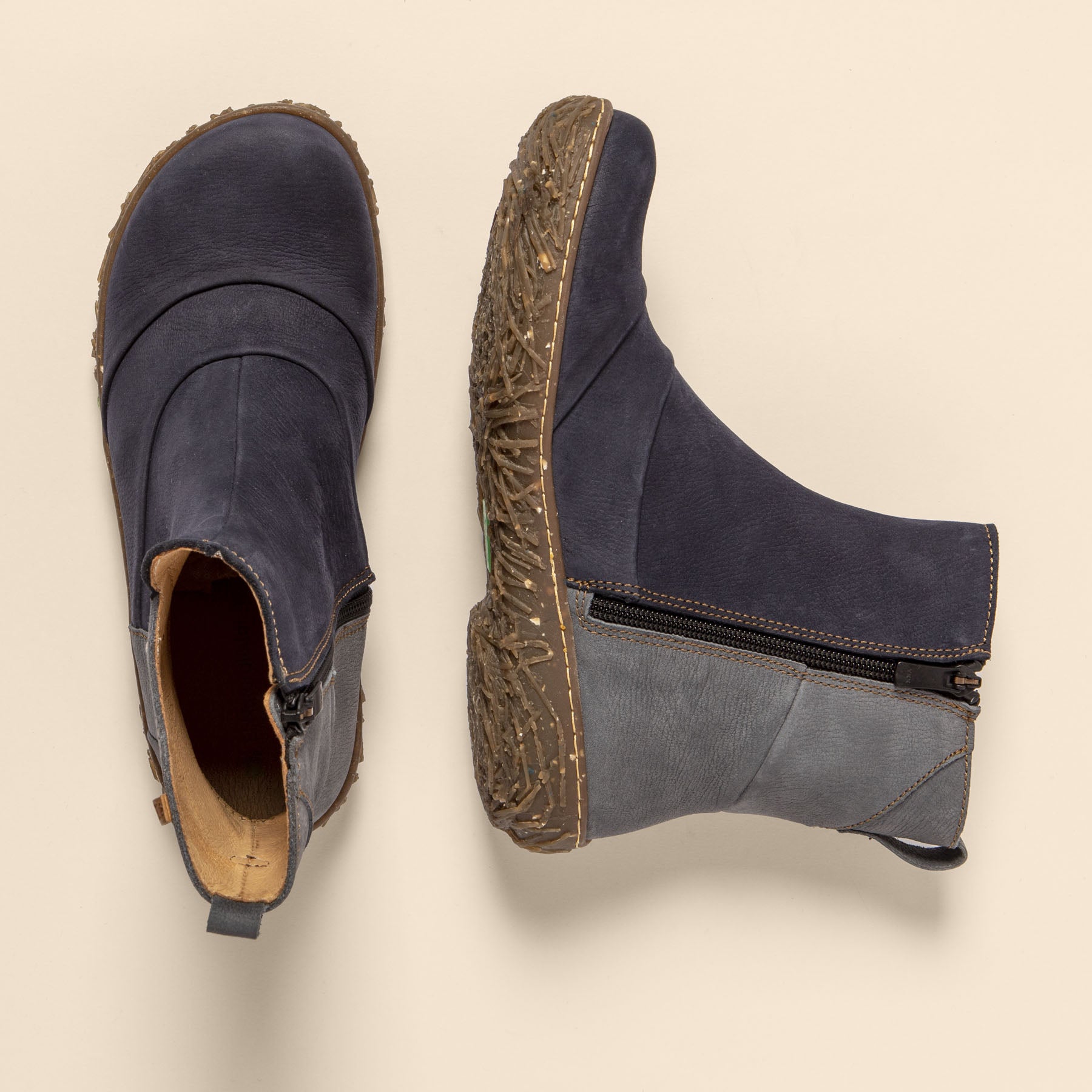 gid://shopify/Product/15699975176524_7