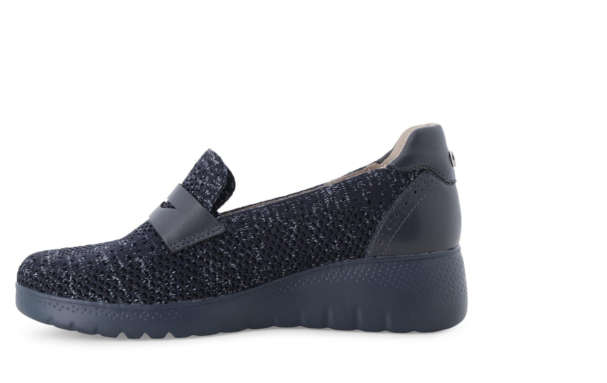 gid://shopify/Product/15761208410444_4