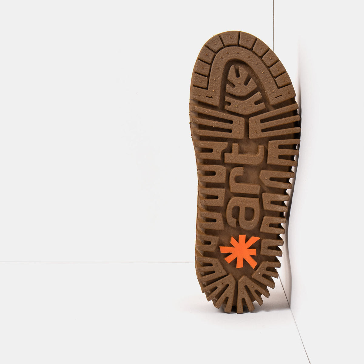 gid://shopify/Product/16172919292236_3