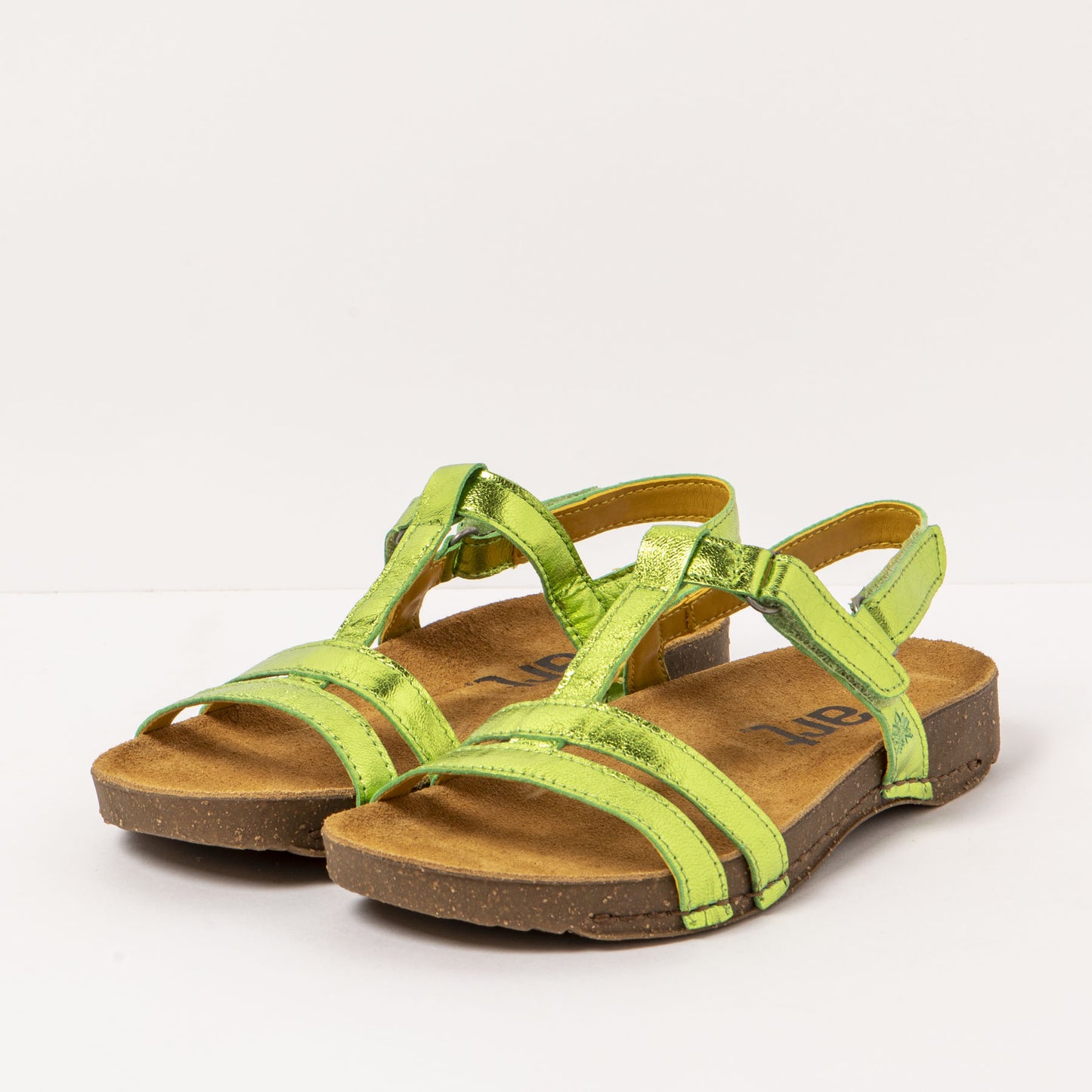 gid://shopify/Product/15785676079436_5