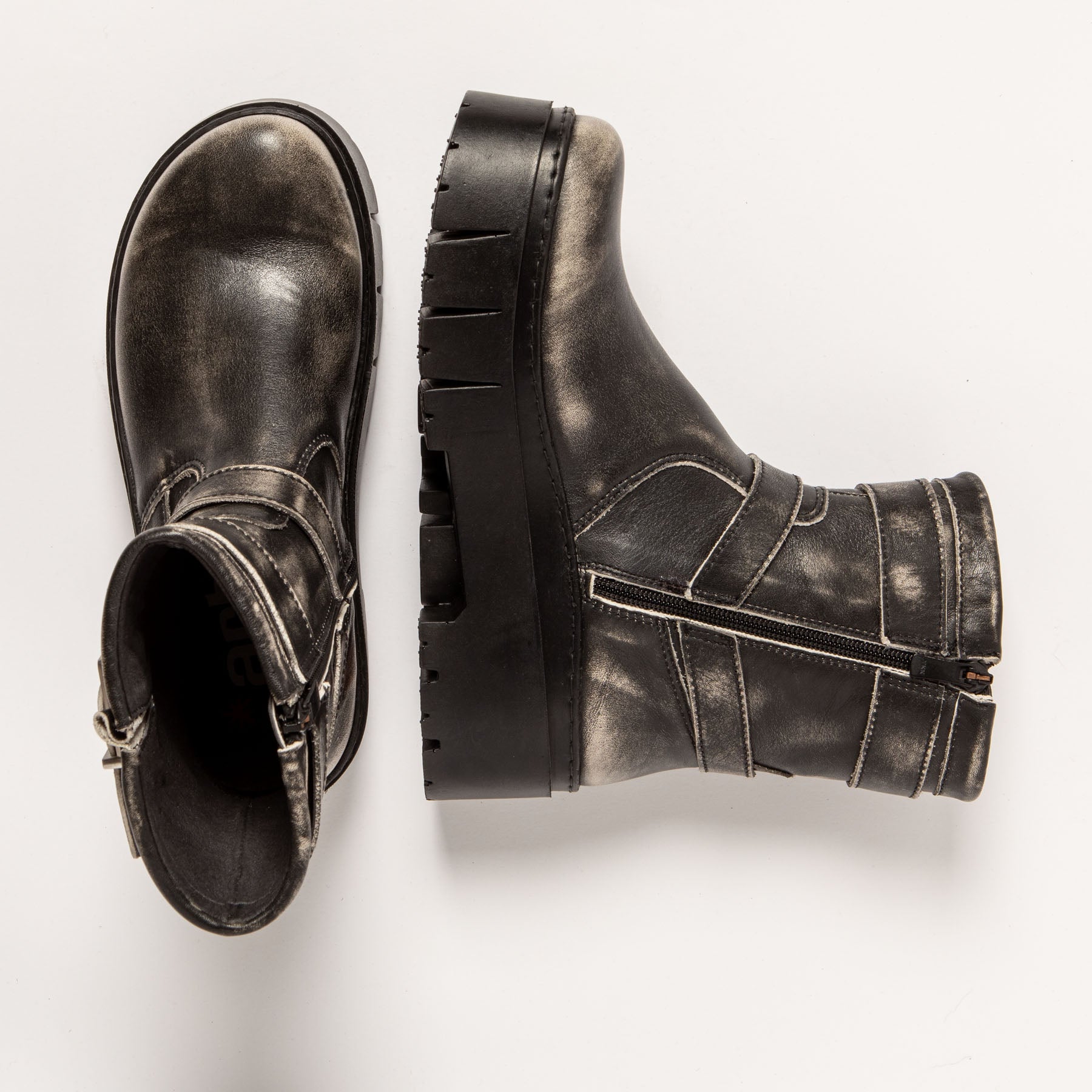 gid://shopify/Product/15694213448012_4