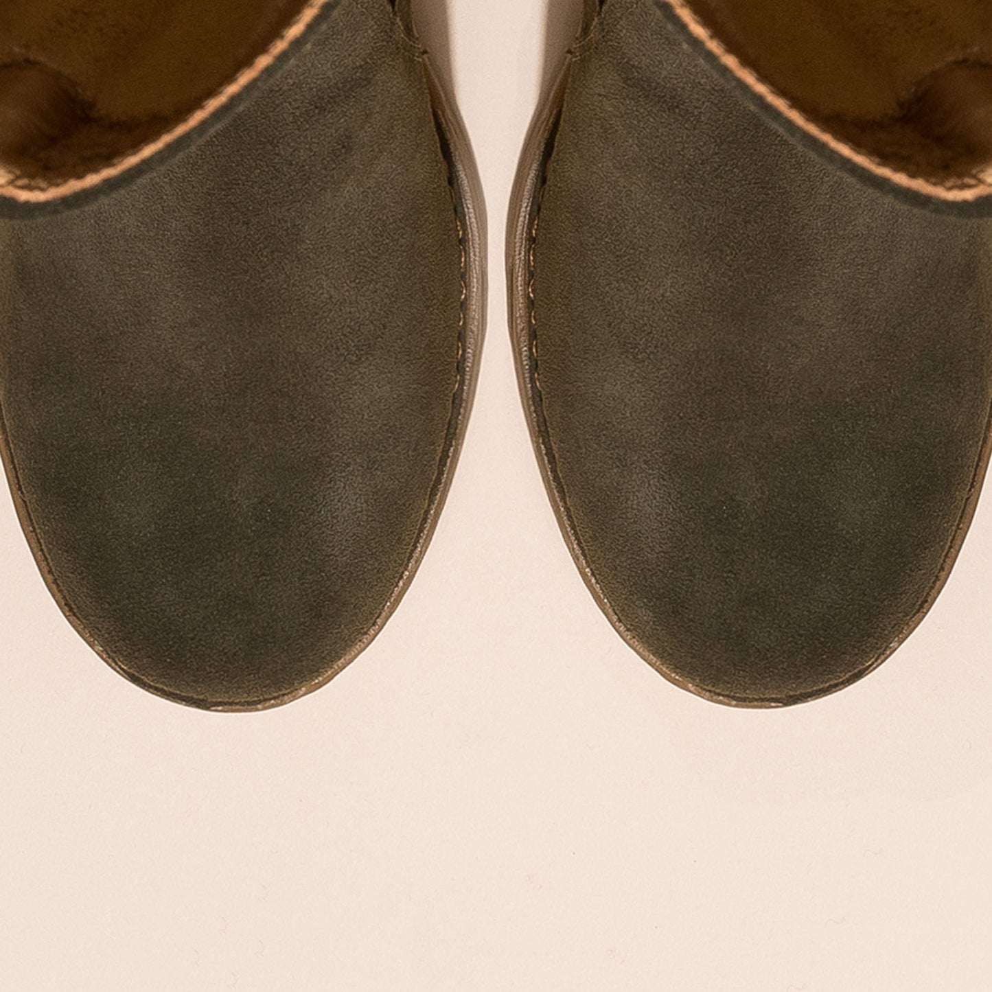 gid://shopify/Product/15700047659340_4
