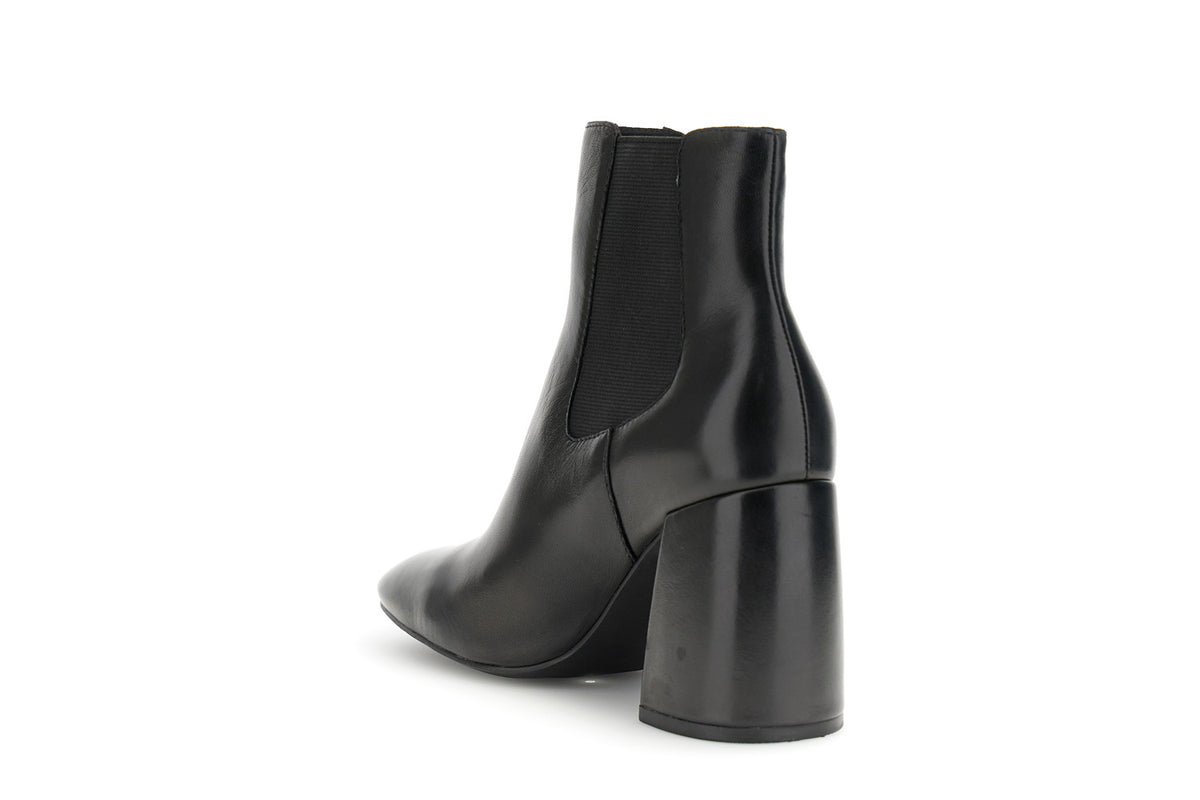 gid://shopify/Product/16122498154828_2
